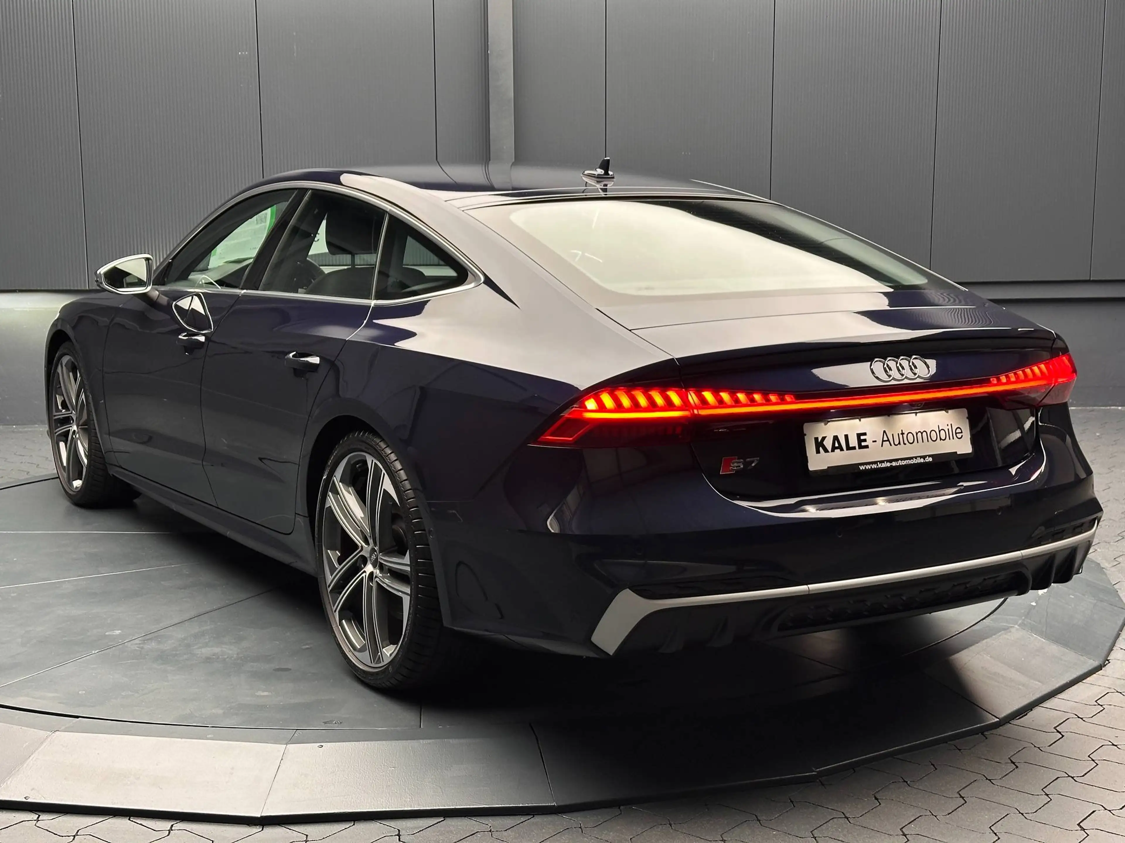 Audi S7 Sportback V6 TDI quattro *21Zoll*NP: 107.060 EUR !!! — photo 4