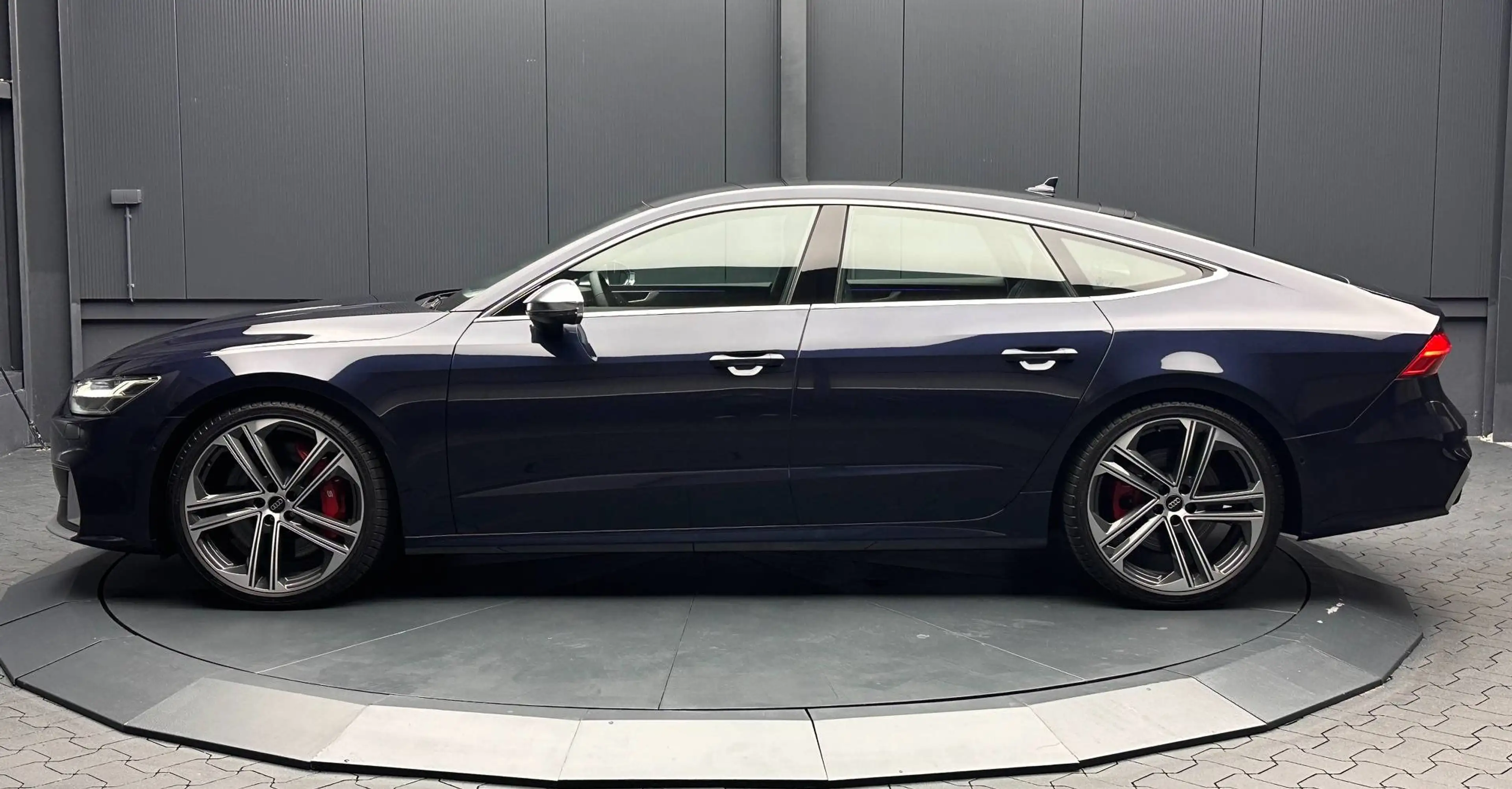 Audi S7 Sportback V6 TDI quattro *21Zoll*NP: 107.060 EUR !!! — photo 3