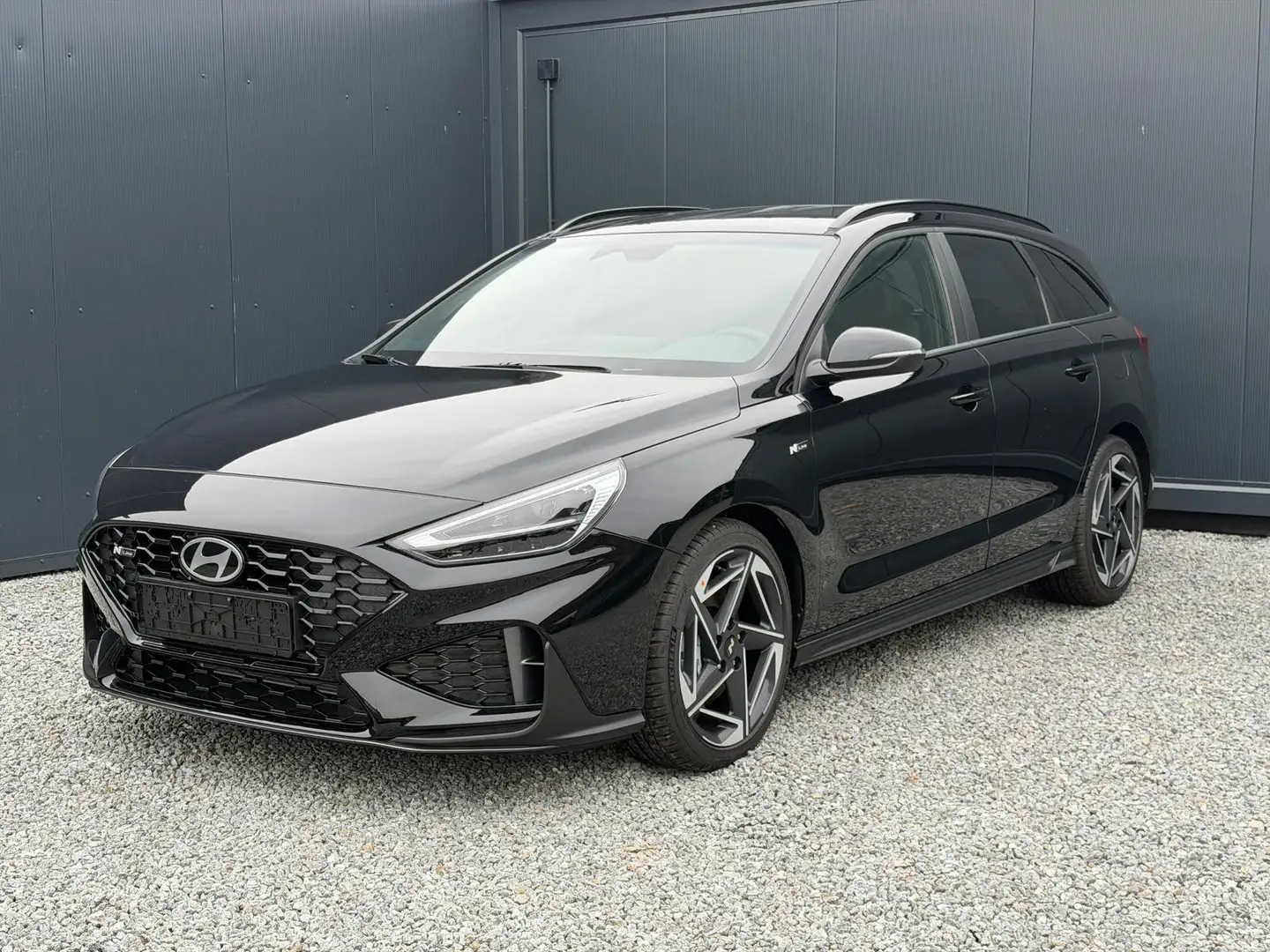 Hyundai i30 Kombi N-Line X 18" ACC Alcantara Leder 110 kW (... Schwarz - 1
