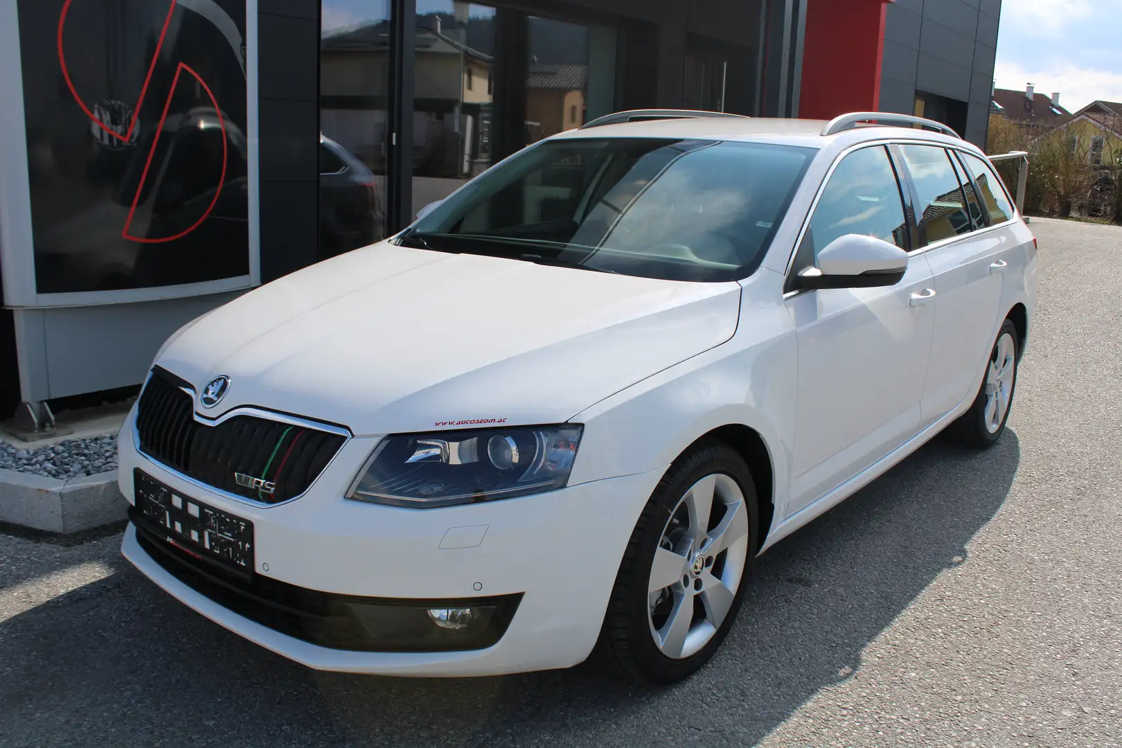 Skoda Octavia Ambition Weiß - 2
