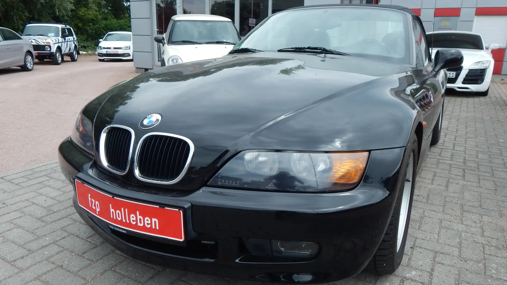 BMW Z3 roadster 1.9 Schwarz - 1