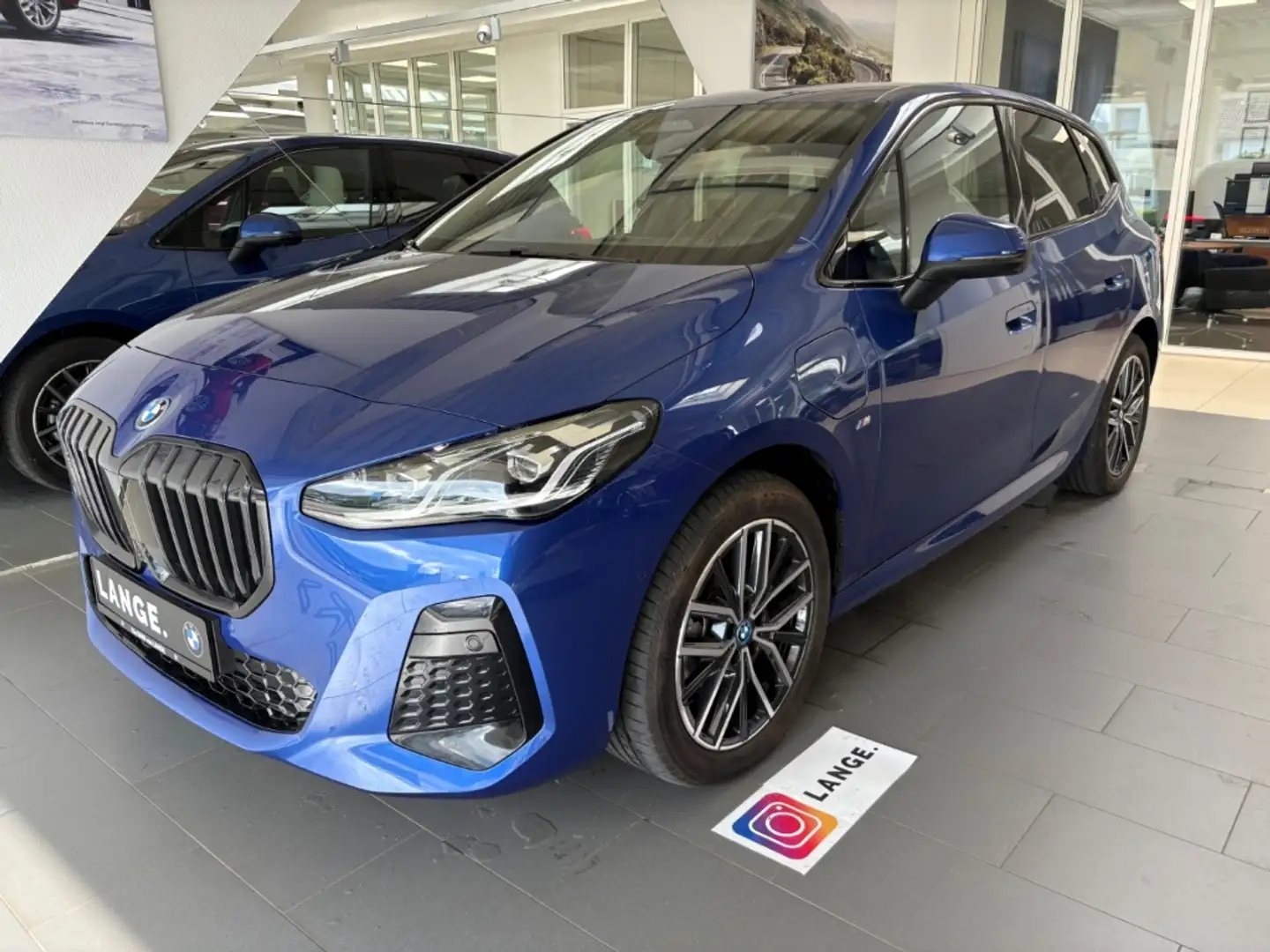 BMW 225 Active Tourer M Sport xDrive HUD AHK RFK Bleu - 1