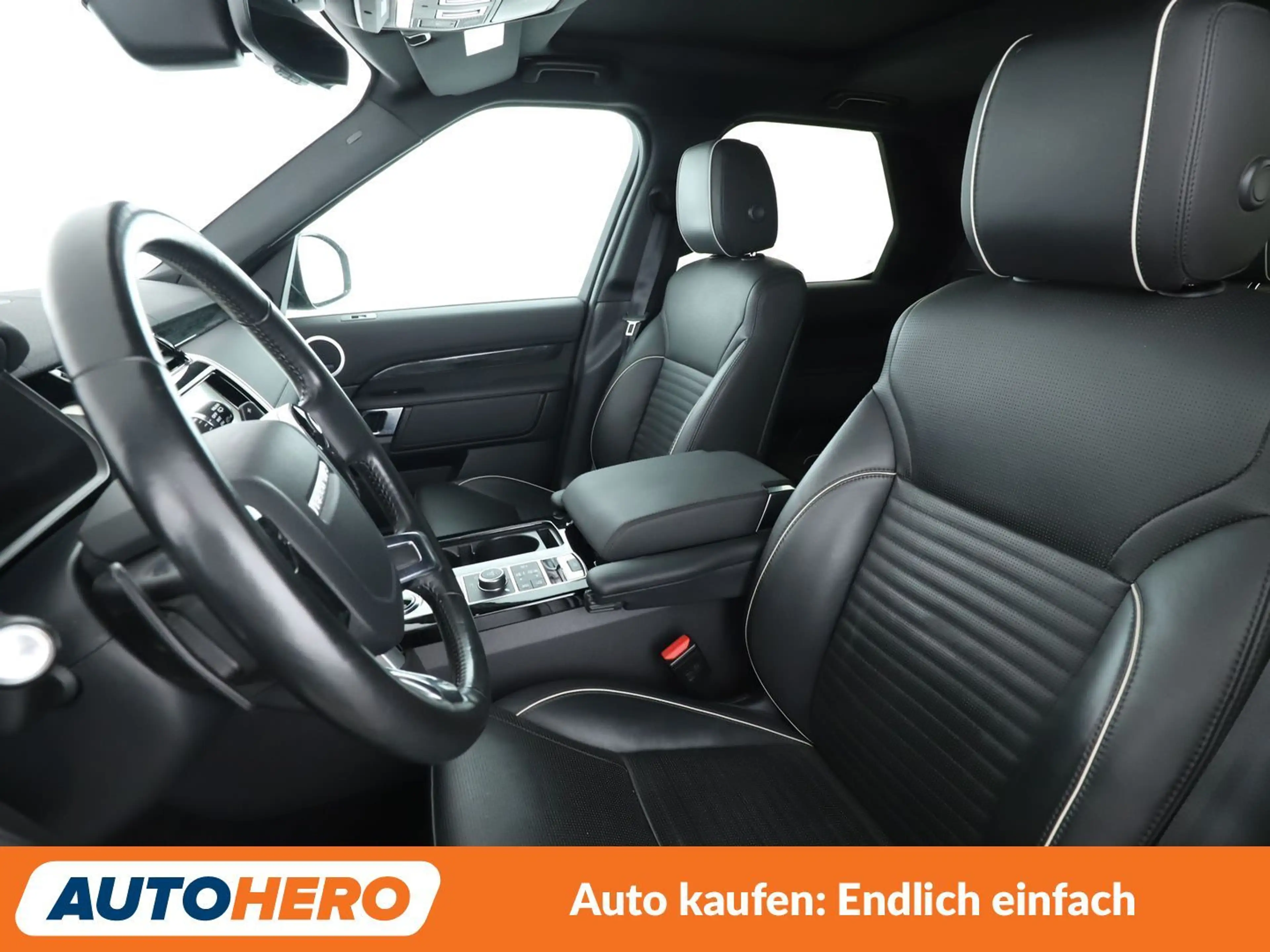 Land Rover Discovery 3.0 SD V6 HSE — photo 10