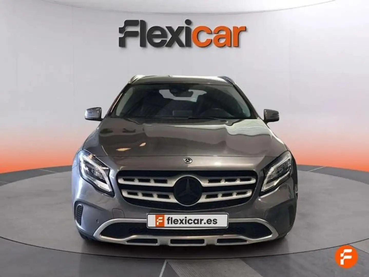 Mercedes-Benz GLA 200 200d Gris - 2