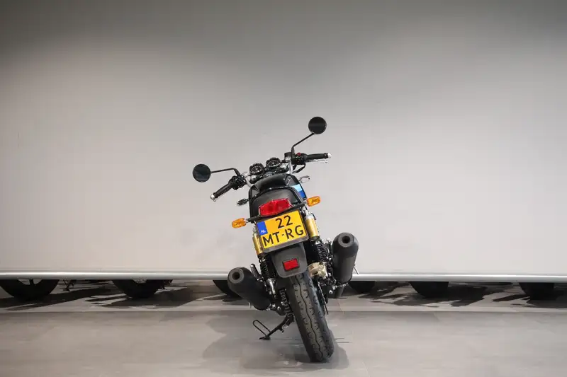 Royal Enfield Continental GT - foto 7