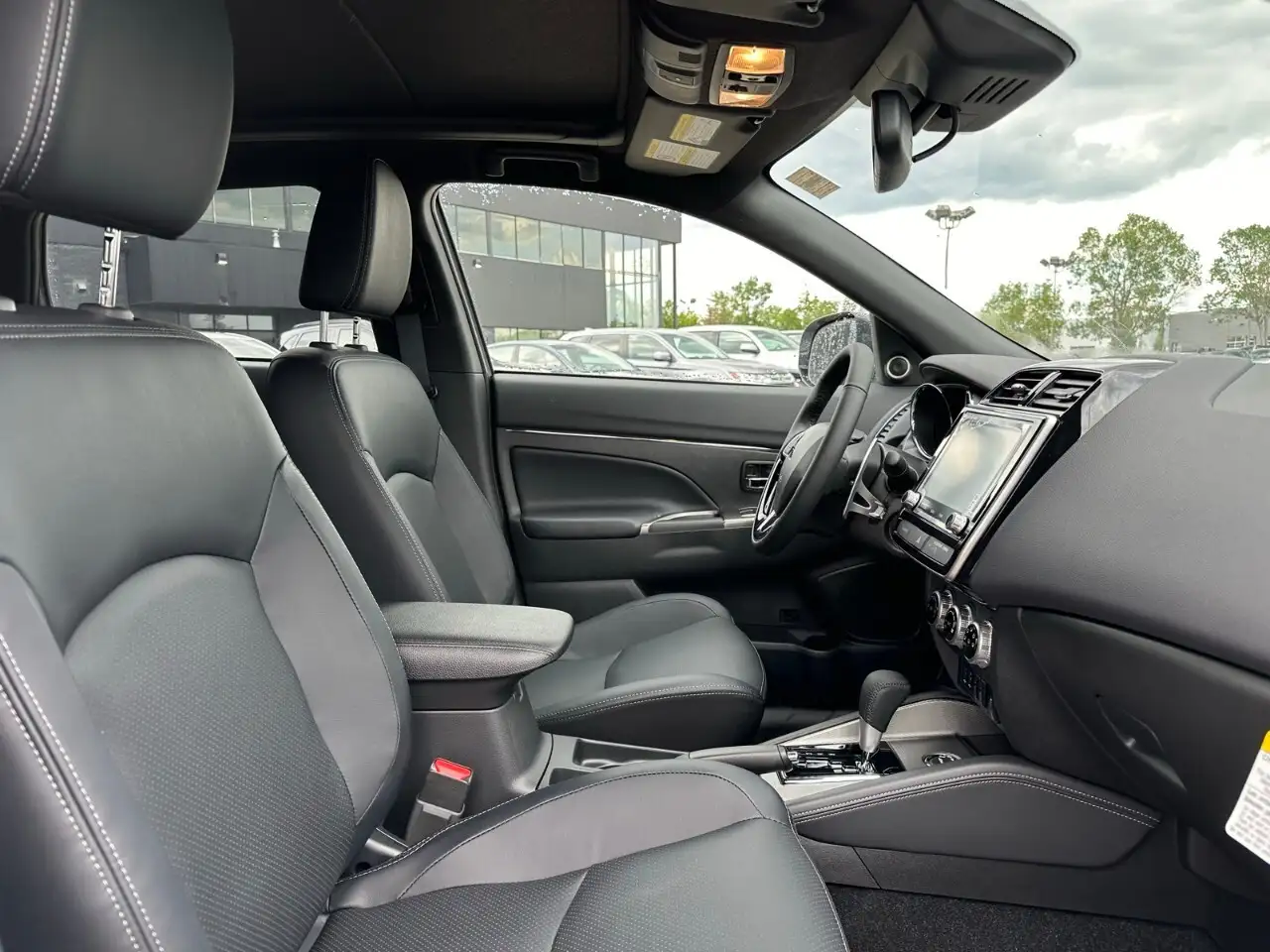 Mitsubishi RVR снимка Mitsubishi RVR