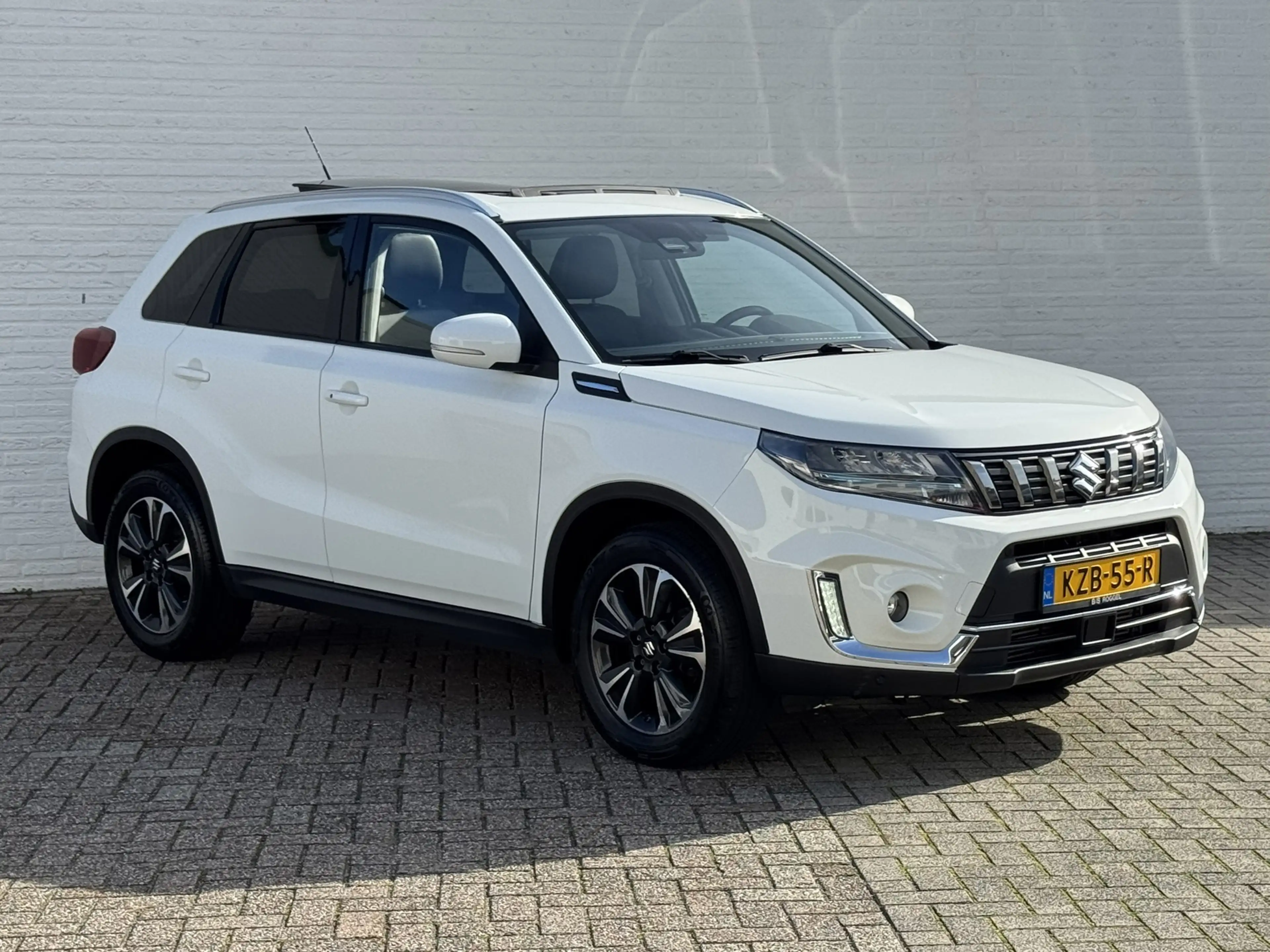 Suzuki Vitara 1.4 Boosterjet Style Smart Hybrid AllGrip Automaat — photo 12