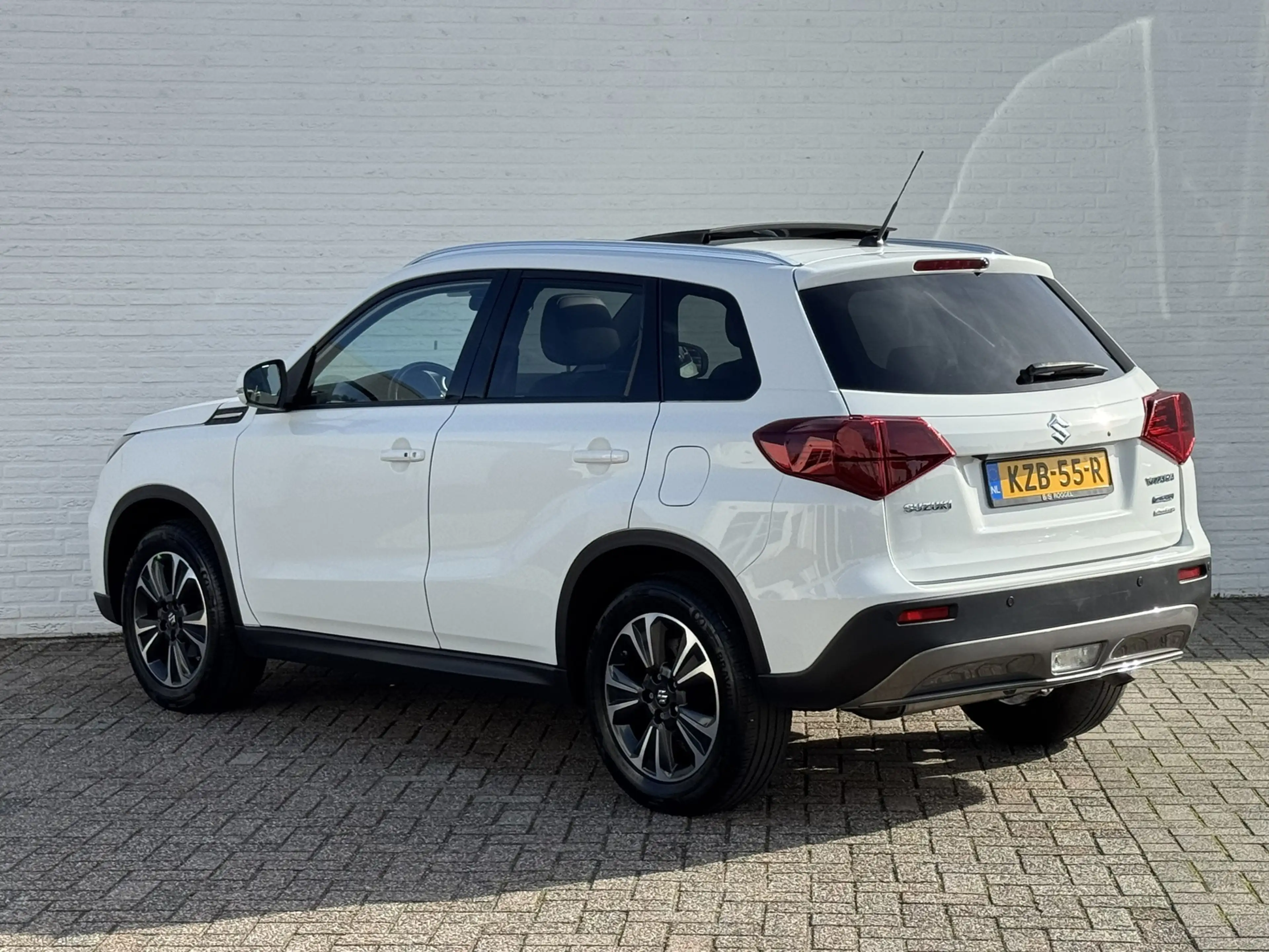 Suzuki Vitara 1.4 Boosterjet Style Smart Hybrid AllGrip Automaat — photo 15