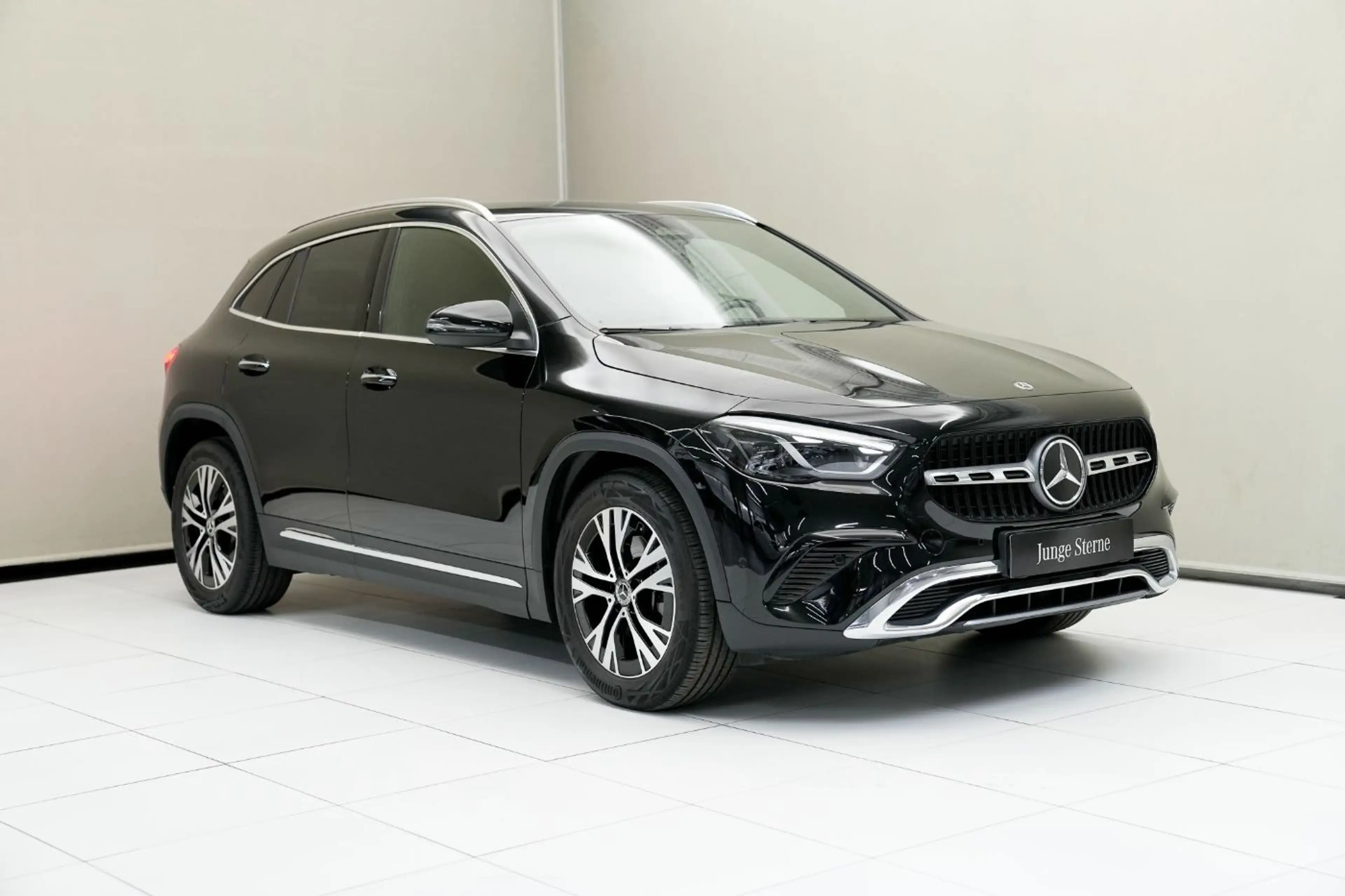 Mercedes-Benz GLA 200 d 4MATIC W-Paket KAM SpurH FLA el.Heck — photo 2