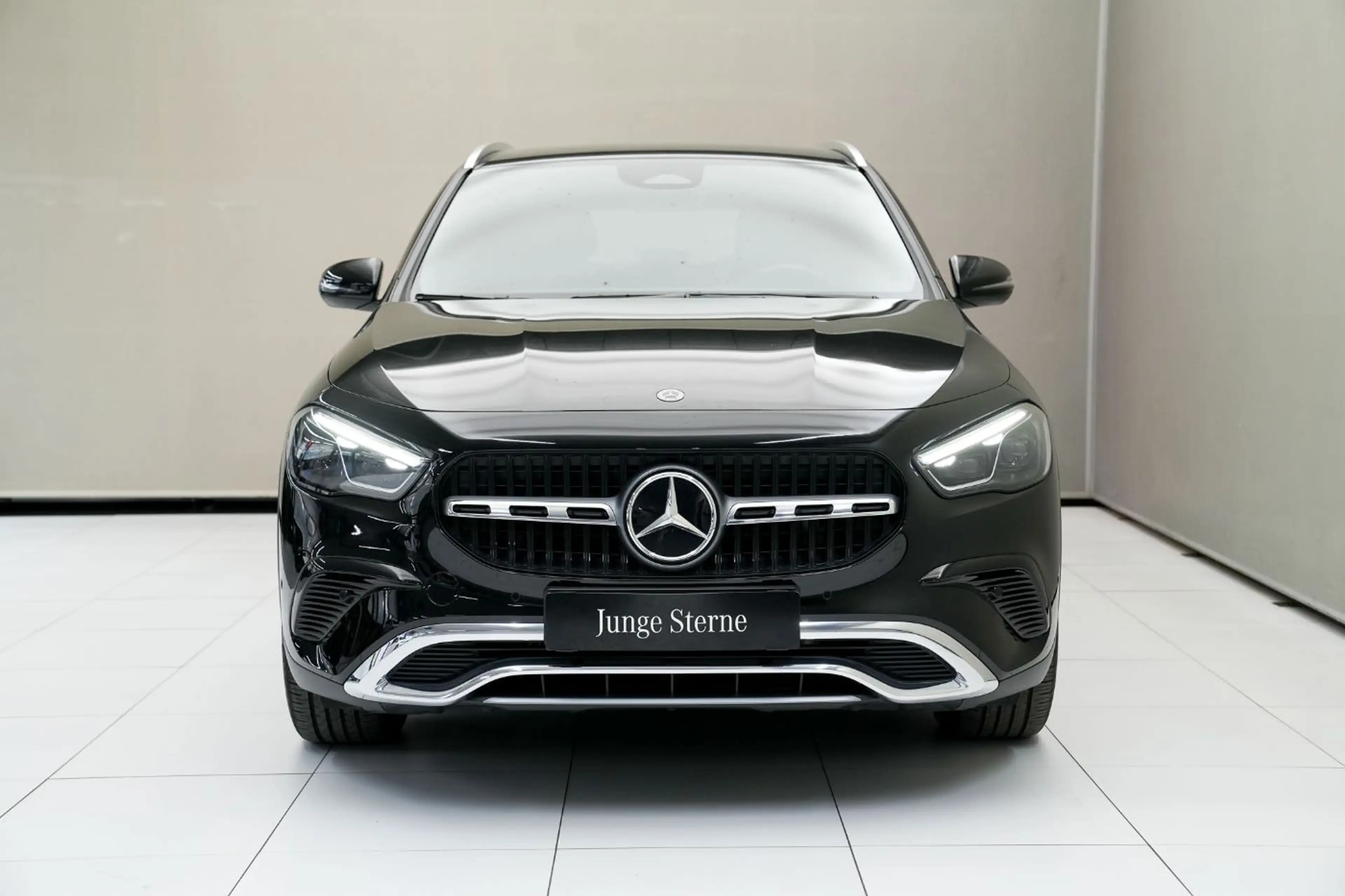 Mercedes-Benz GLA 200 d 4MATIC W-Paket KAM SpurH FLA el.Heck — photo 3