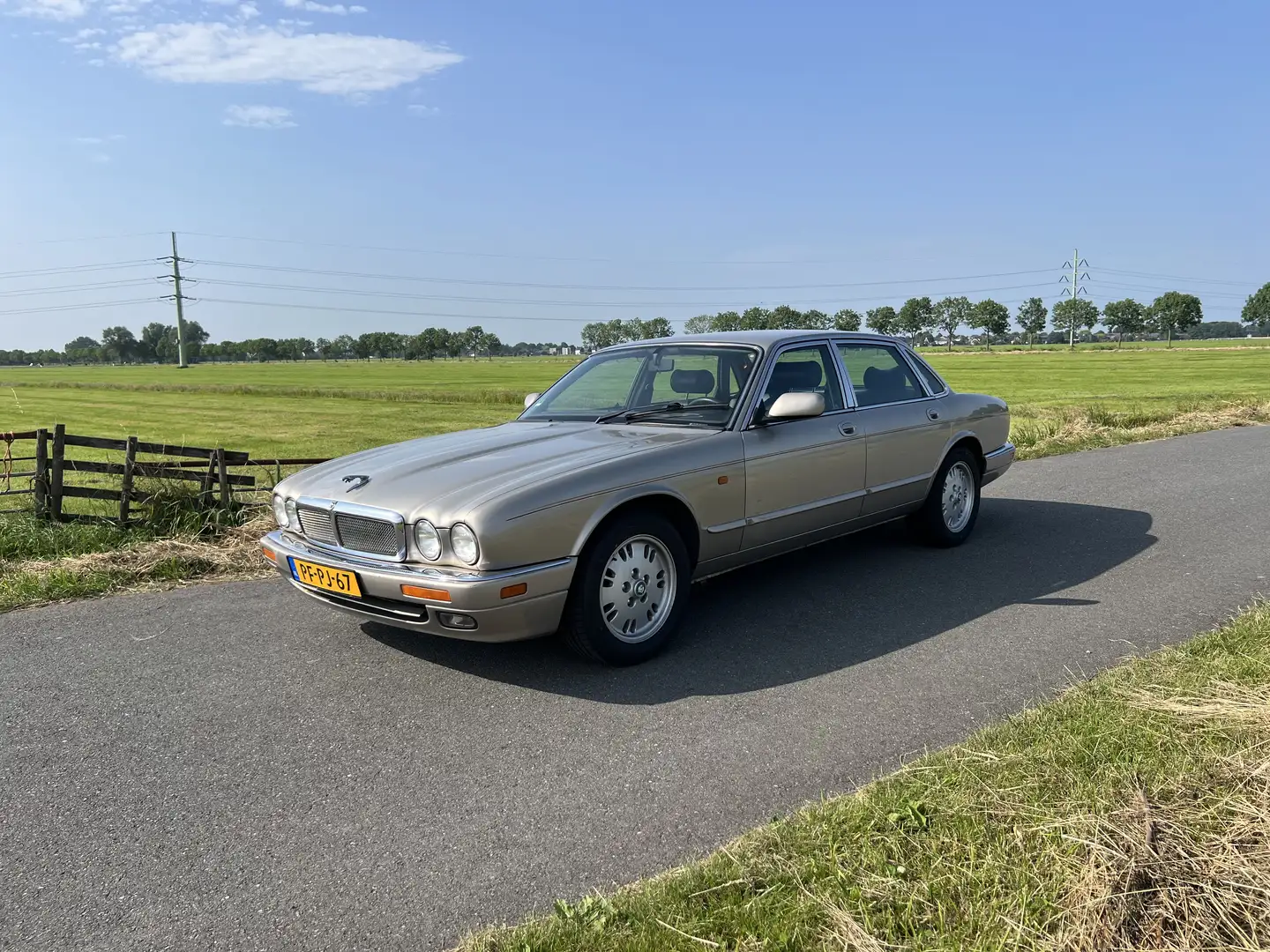 Jaguar Sovereign XJ6 3.2 - 2