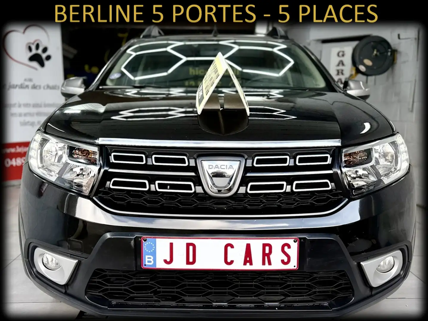 Dacia Sandero STEPWAY 1.0 ESSENCE 49MKM‼️GARANTIE 1 AN CTOK‼️ Schwarz - 2