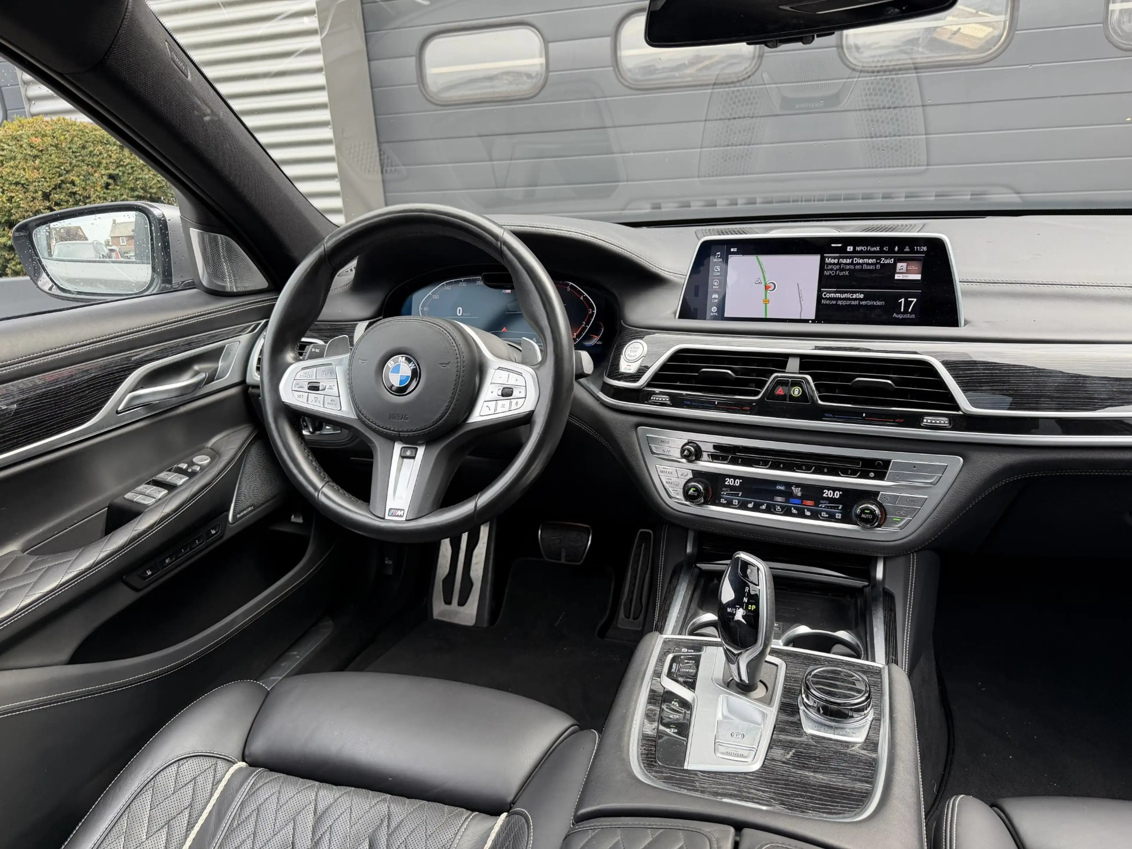 BMW 750 7-serie 750Li xDrive High Executive M-Sport | Pano — photo 3