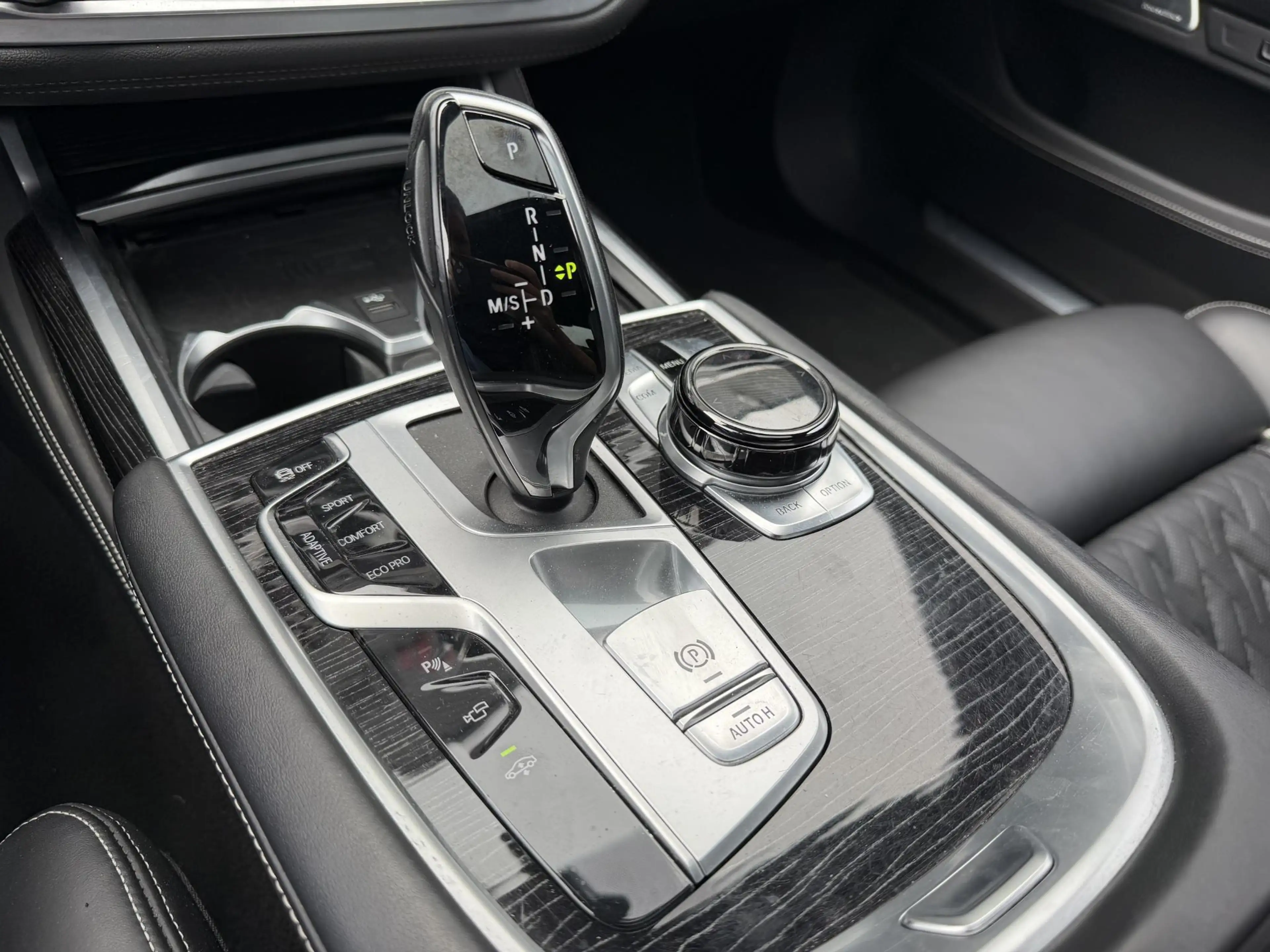 BMW 750 7-serie 750Li xDrive High Executive M-Sport | Pano — photo 22