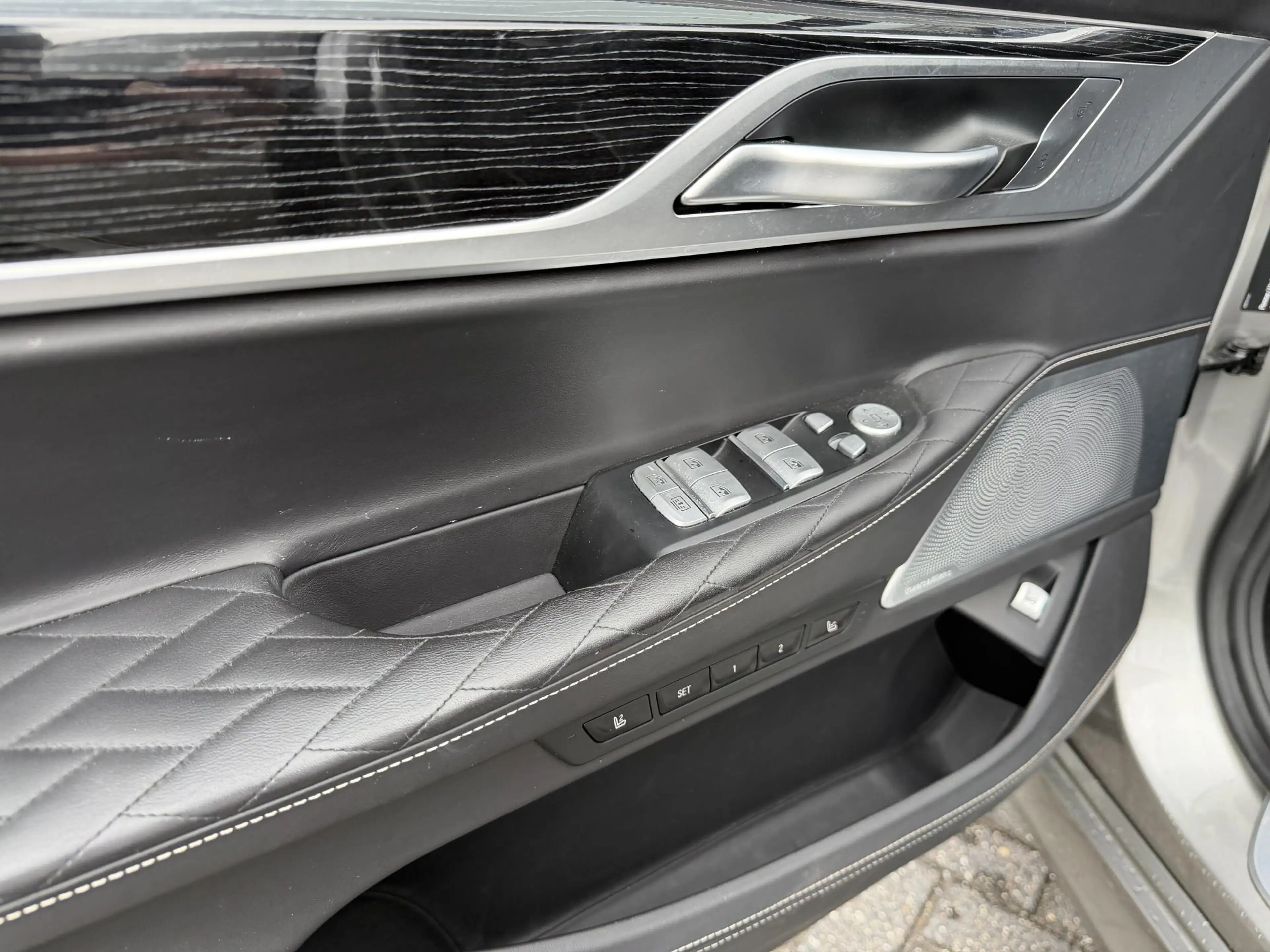 BMW 750 7-serie 750Li xDrive High Executive M-Sport | Pano — photo 12