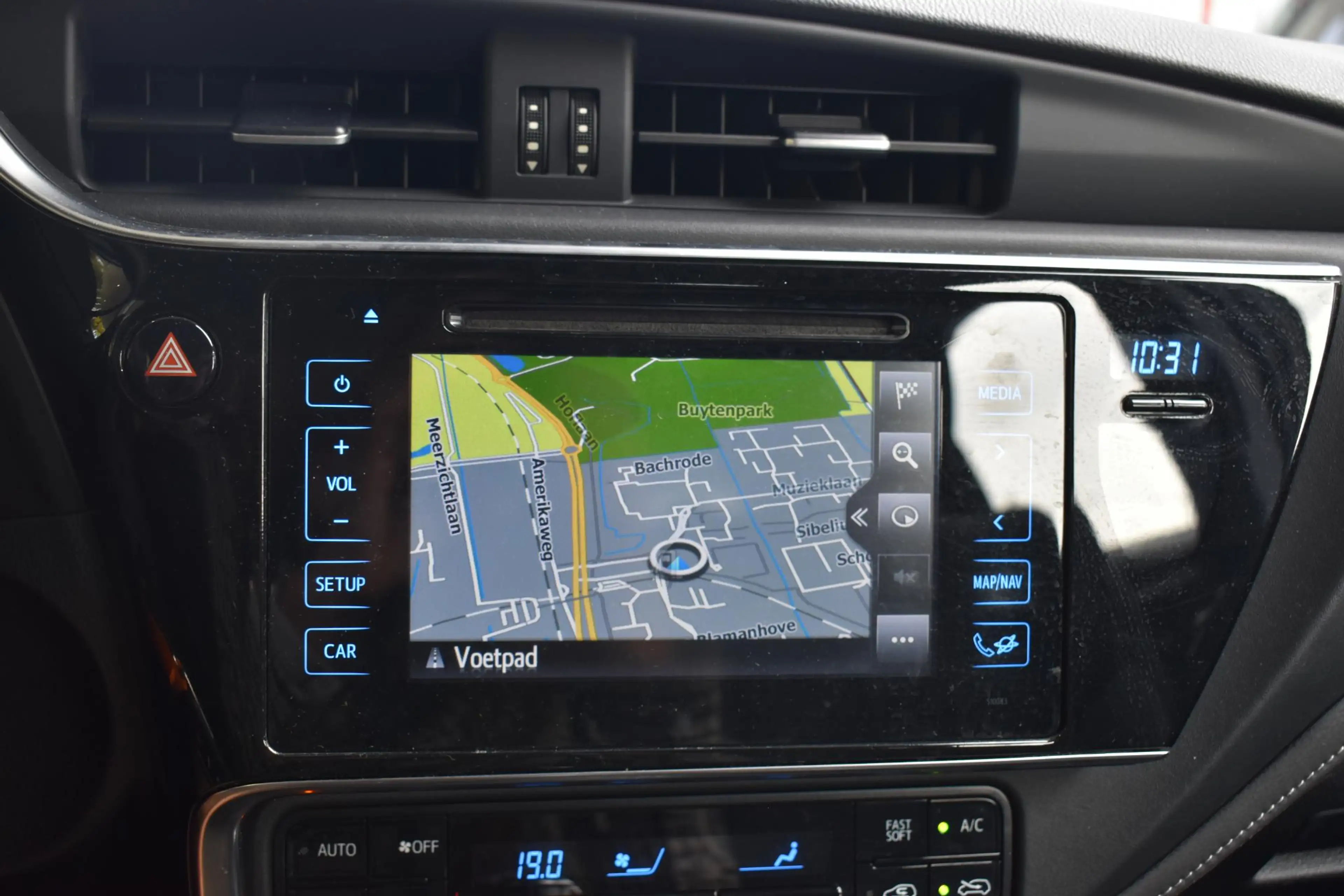 Toyota Auris 1.2T Energy | 100% Dealer Onderhouden | Navi | Cru — photo 3
