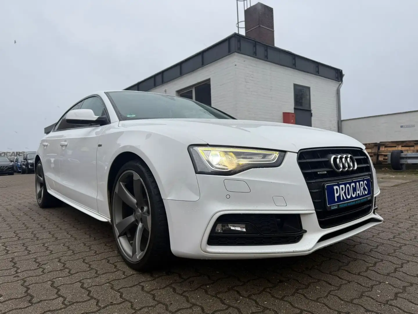 Audi A5 Sportback 2.0 TDI AUT. quattro*S-LINE*ACC*AHK Weiß - 2