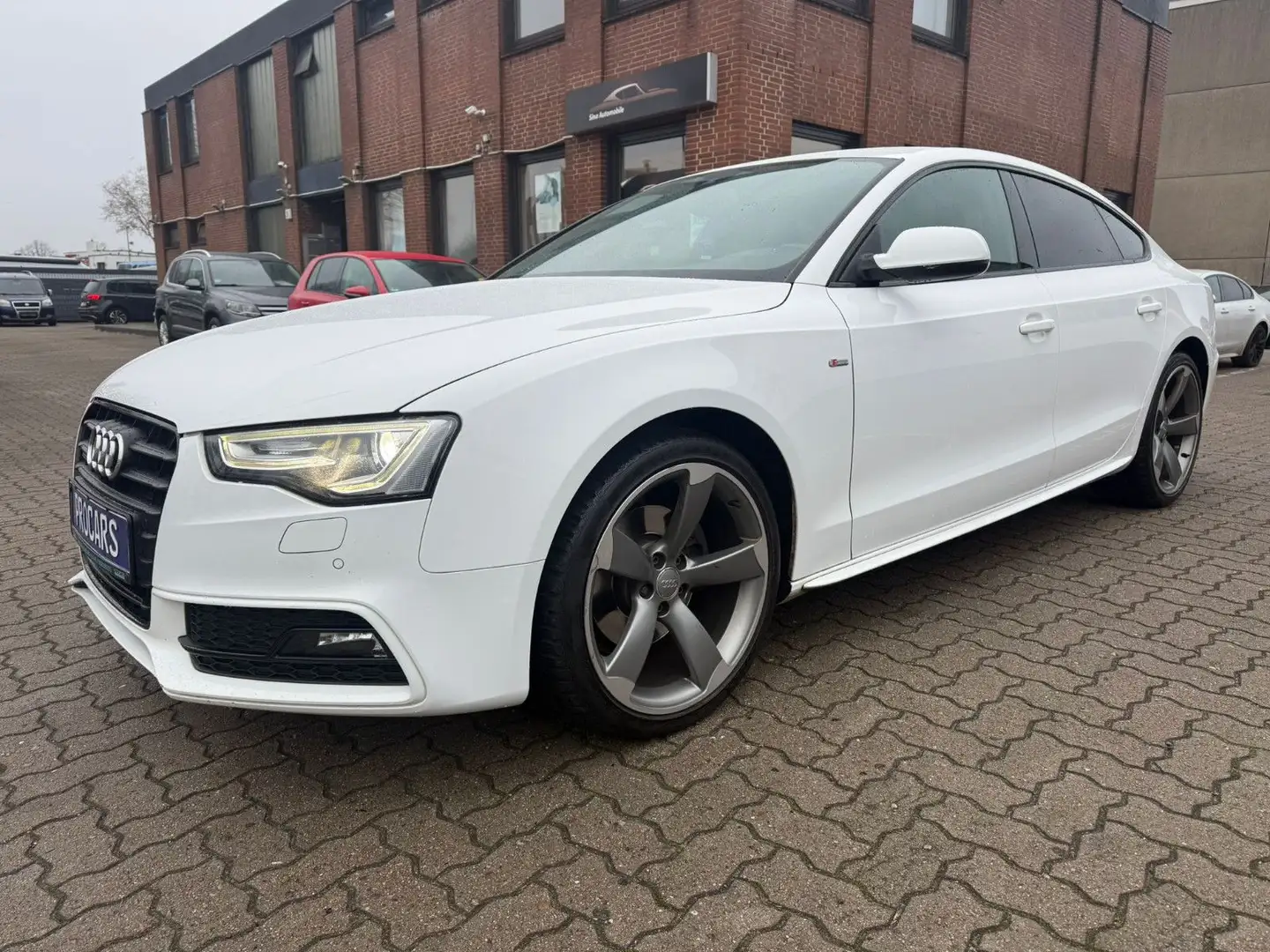 Audi A5 Sportback 2.0 TDI AUT. quattro*S-LINE*ACC*AHK Weiß - 1