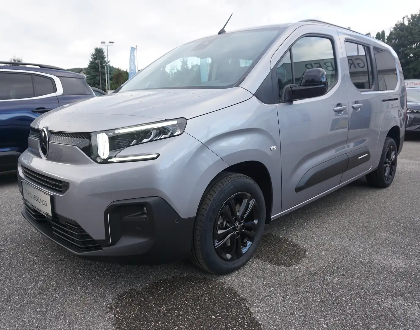 Citroen Berlingo XL HDi 130 EAT MAX Grau - 1
