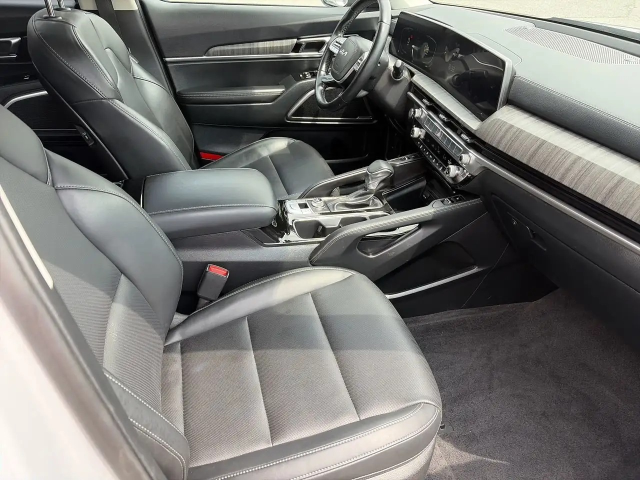 Kia Telluride photo Kia Telluride