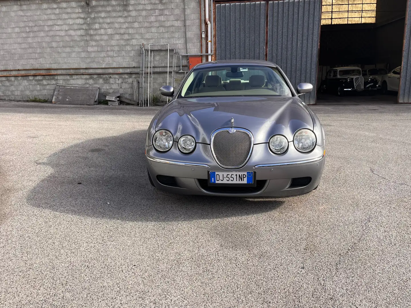 Jaguar S-Type 2.7d V6 Executive manual srebrna - 1