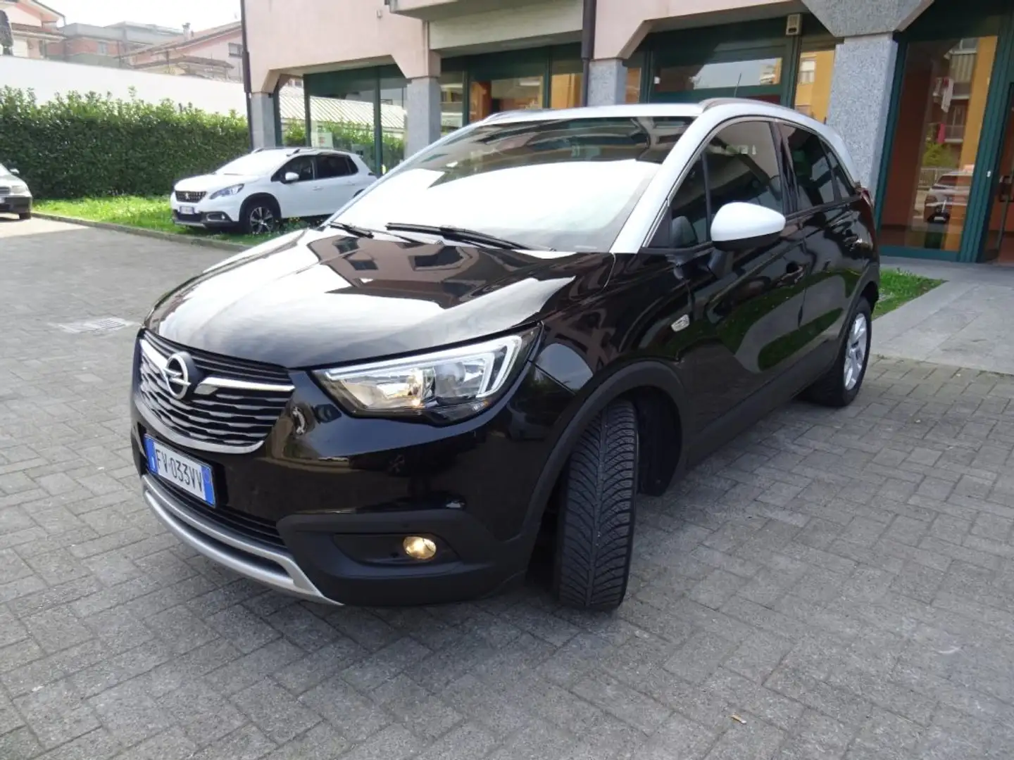 Opel Crossland X 1.5 ECOTEC D 102 CV Start&Stop Innovation Nero - 1