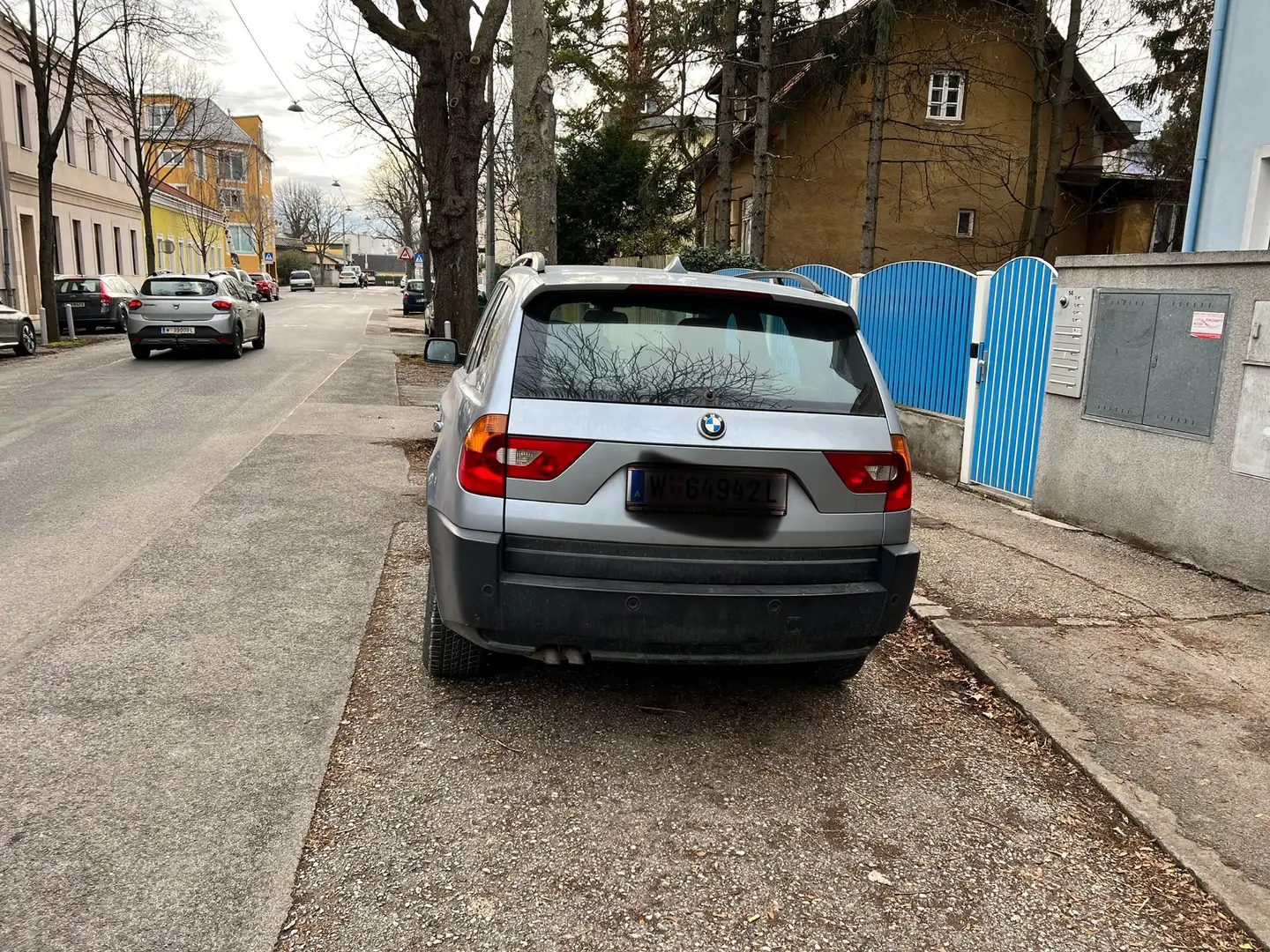 BMW X3 3,0d Aut. Blau - 2