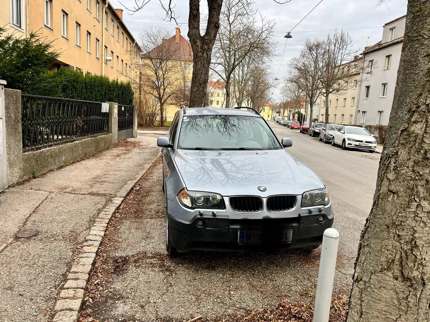 BMW X3 3,0d Aut. Blau - 1