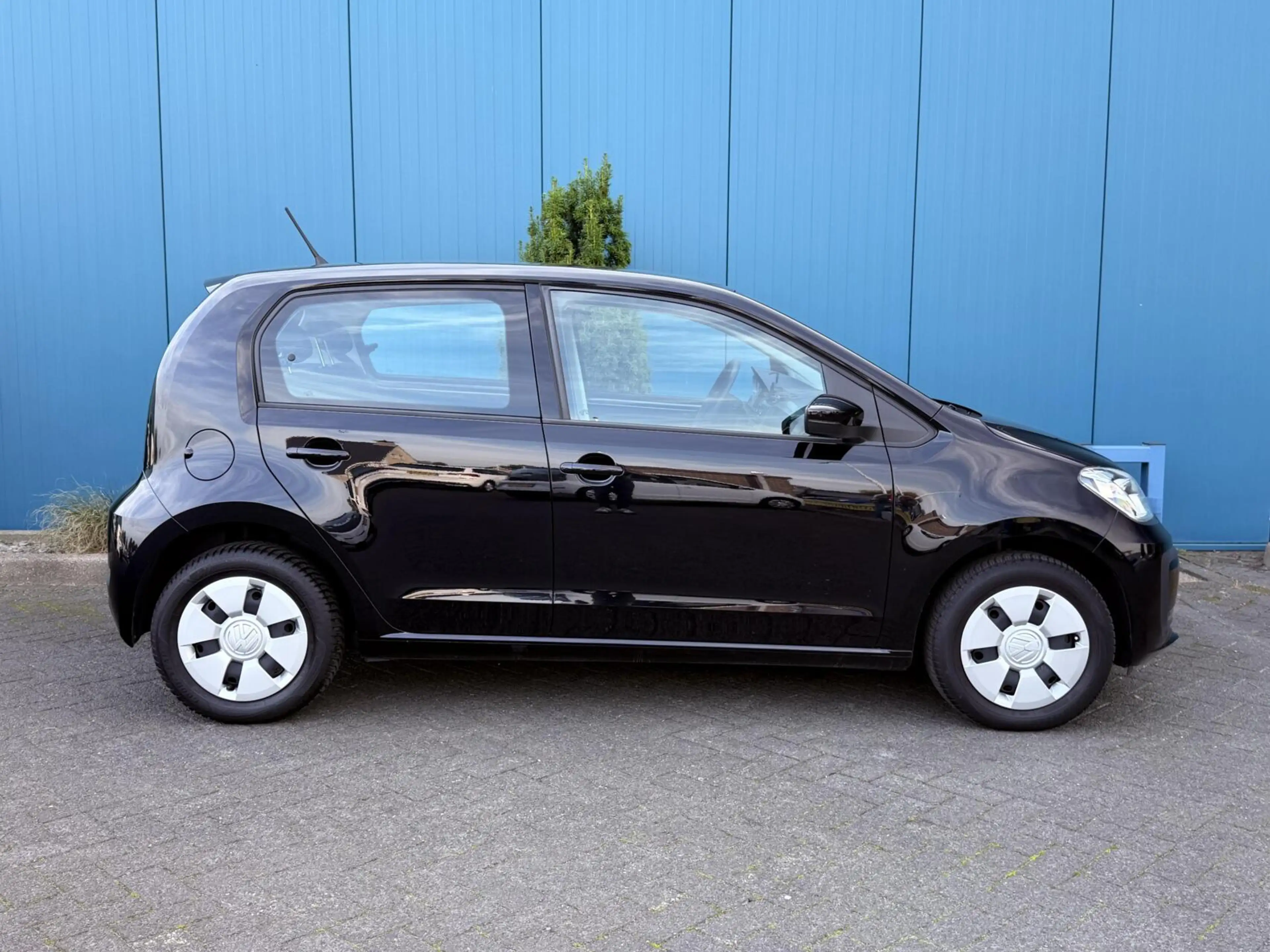 Volkswagen up! 1.0 AC | BLUETOOTH | DAB | 1'EIG — photo 10