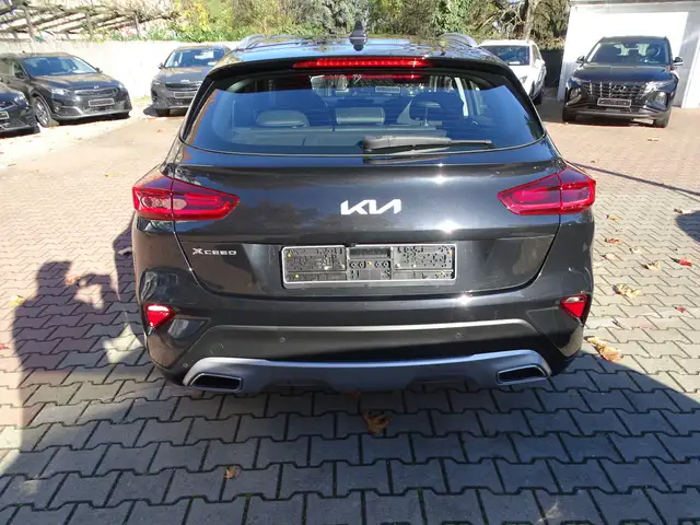 Kia Xceed view 4