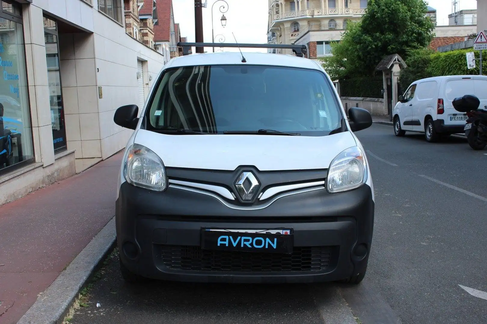 Renault Kangoo II (2) 1.5 DCI 110 MAXI / ATTELAGE Beyaz - 2