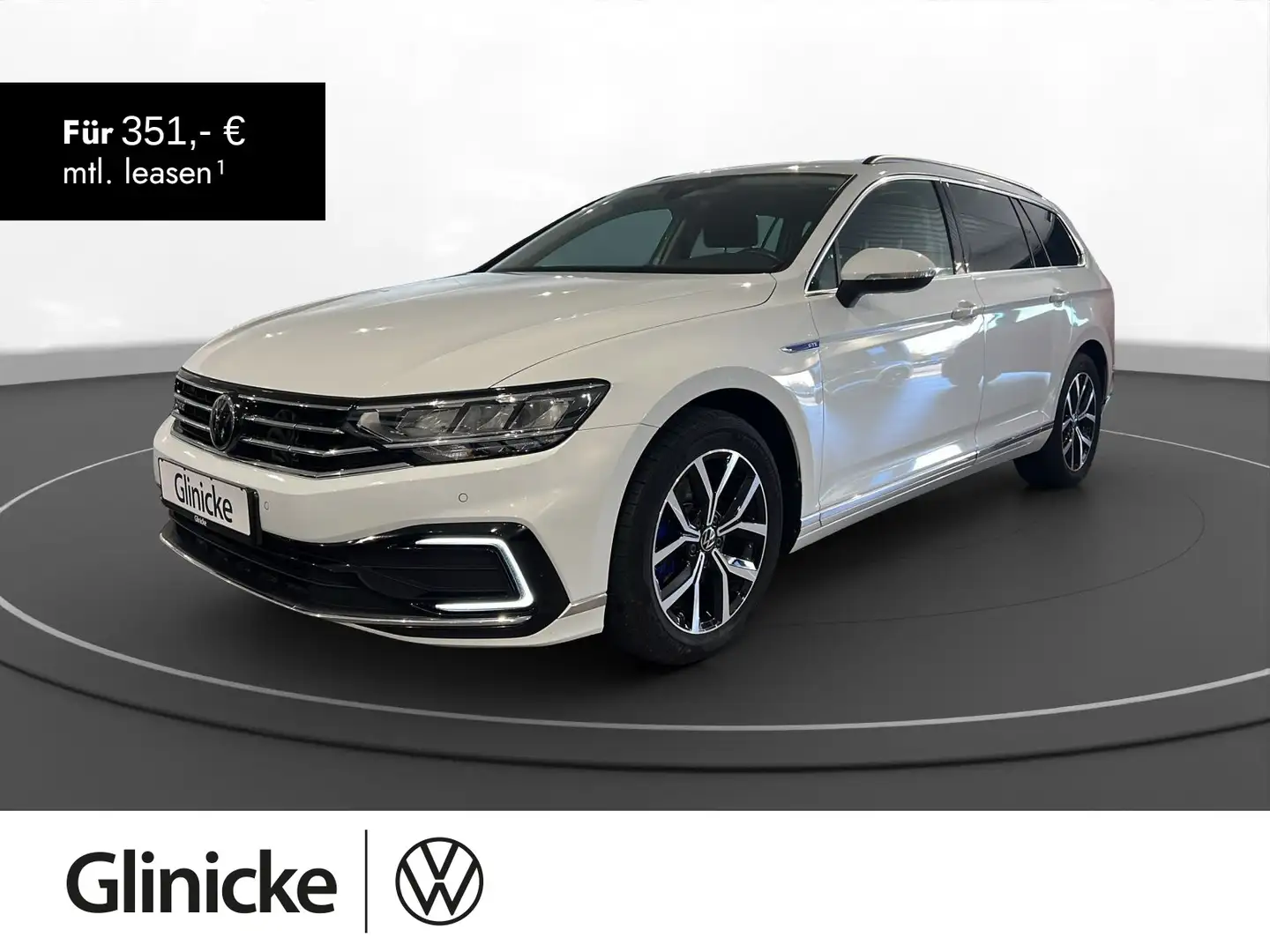 Volkswagen Passat Variant GTE Pano LED LM 17" Navi RFK ACC Weiß - 1