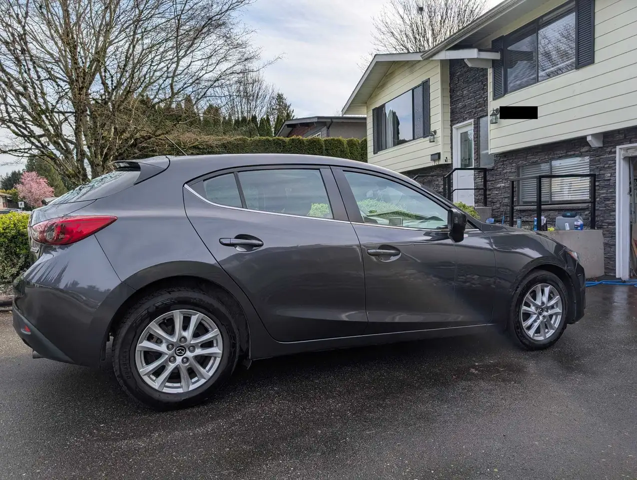 Mazda 3 снимка Mazda 3