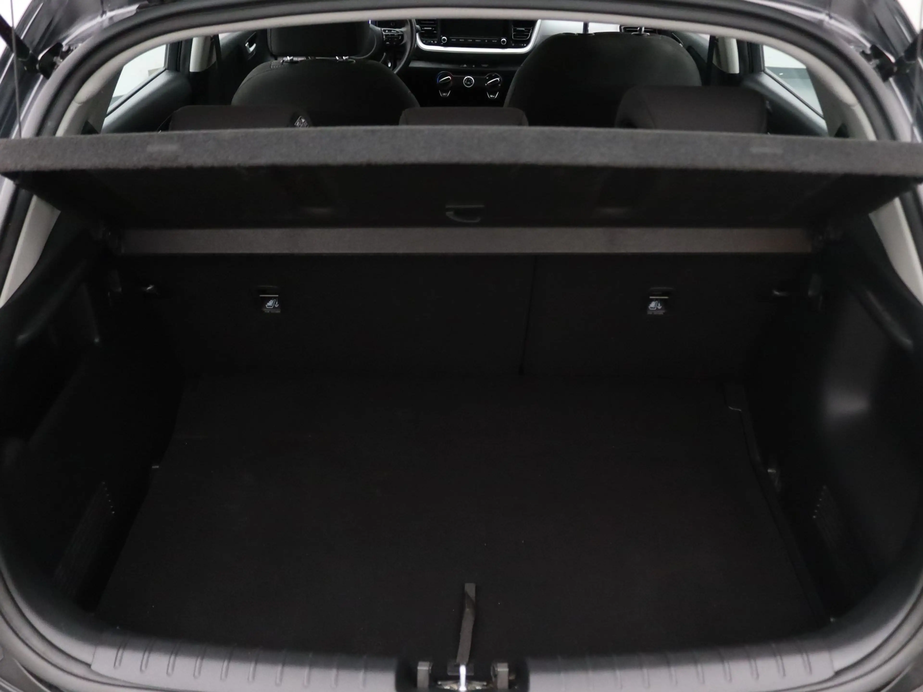 Kia Stonic 100pk T-GDi MHEV DynamicLine Apple Carplay/Android — photo 22