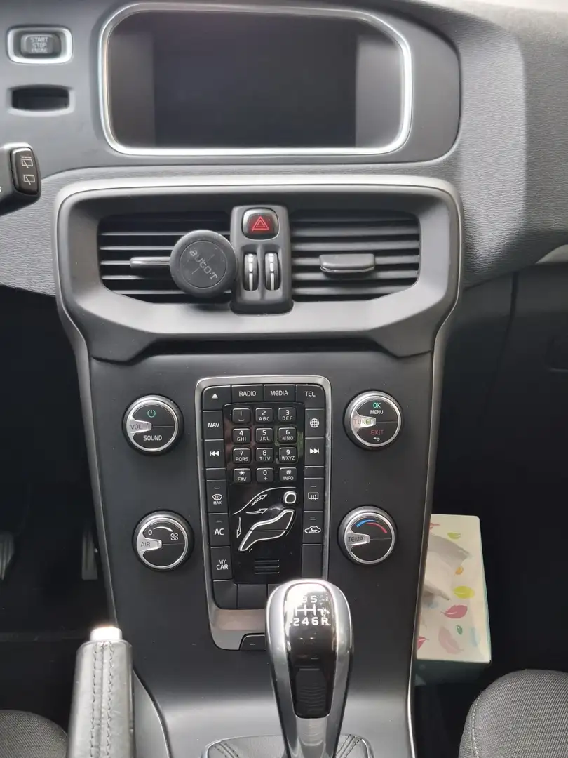 Volvo V40 2.0 D2 - 2