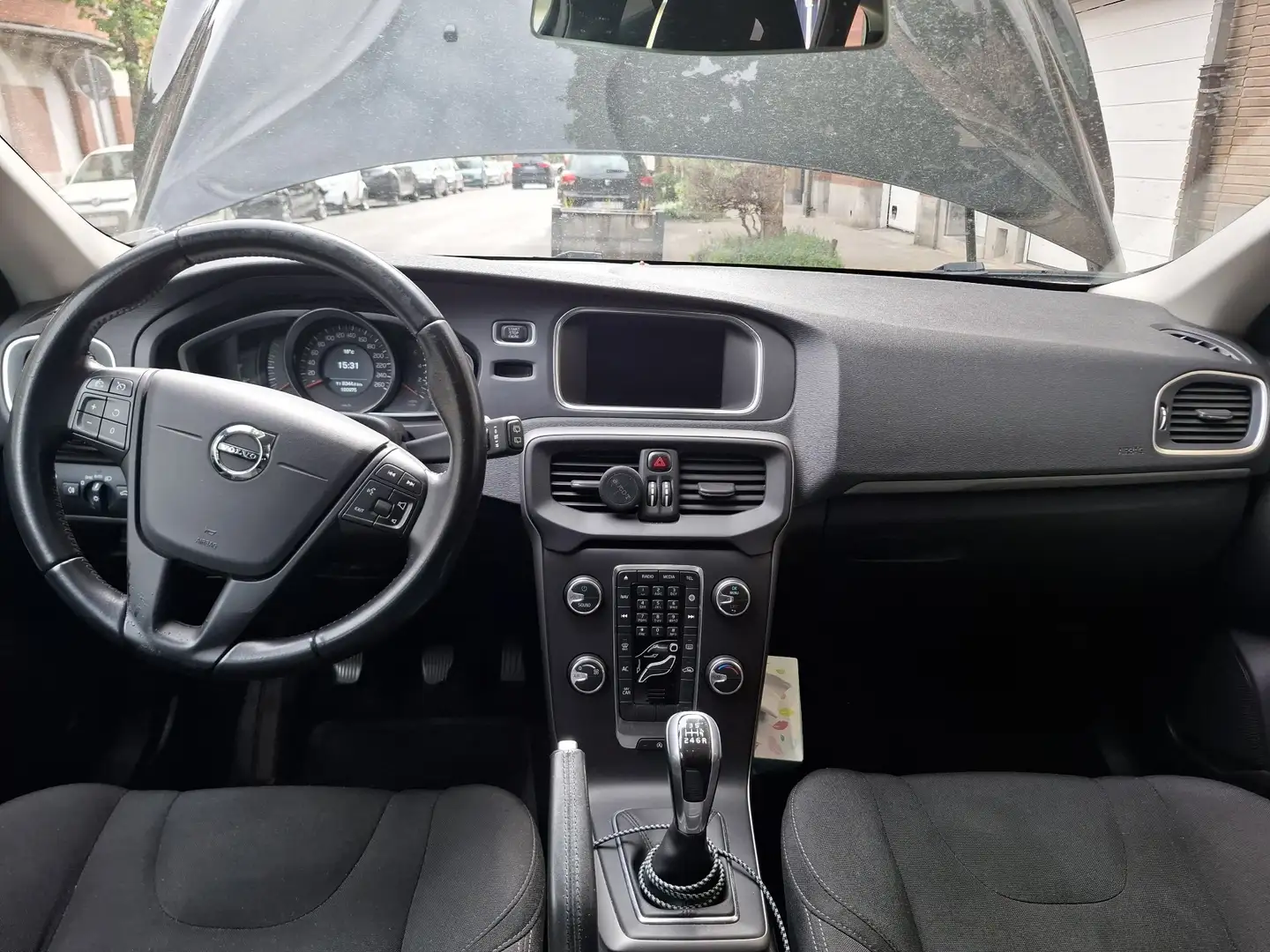 Volvo V40 2.0 D2 - 1