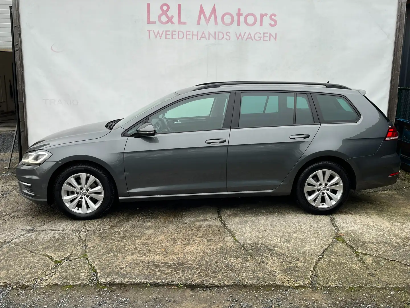 Volkswagen Golf Variant 2.0TDi Comfortline DSG*LED CAMERA CARPLAY KEYLESS* Gris - 2