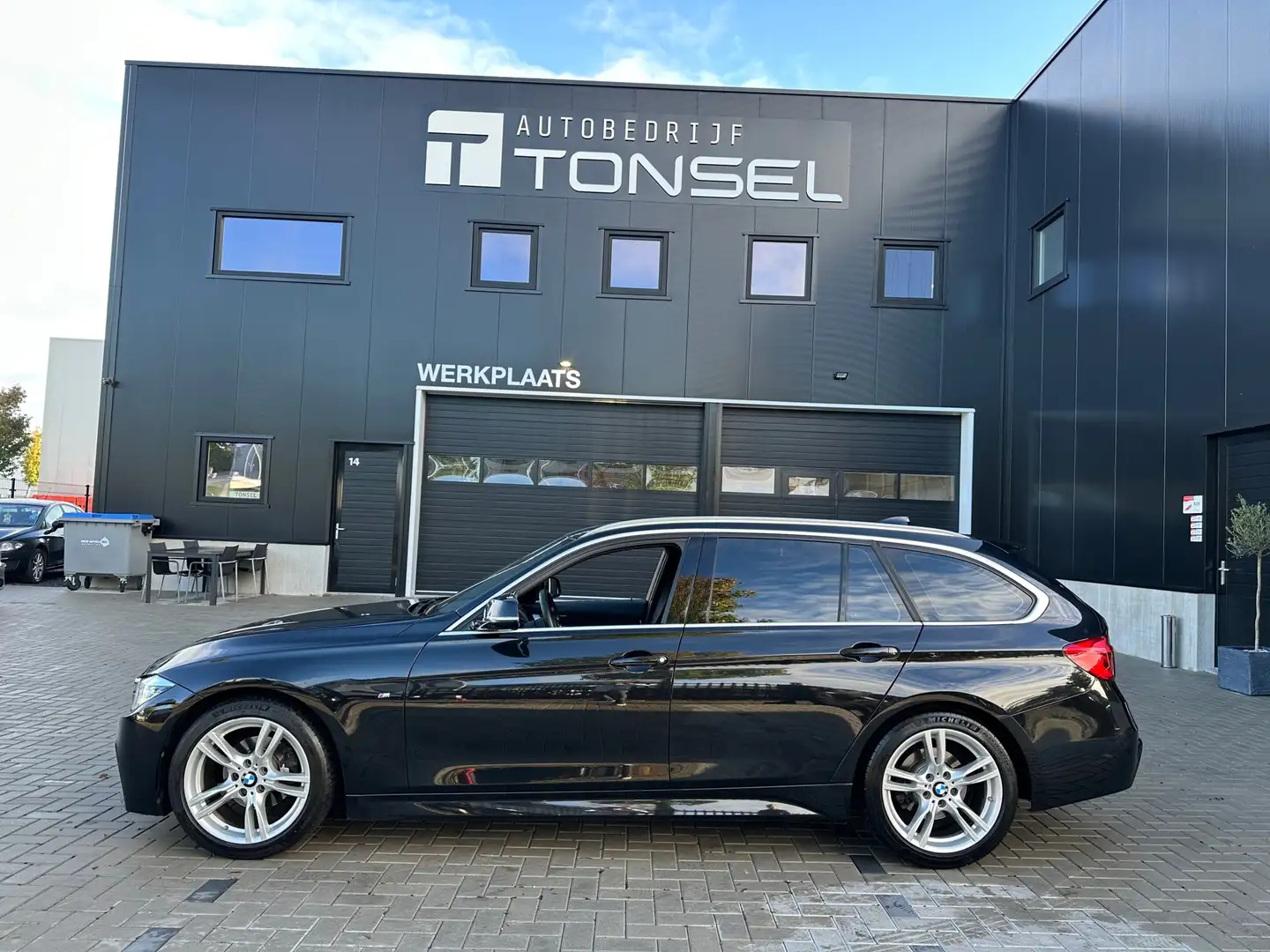 BMW 318 3-serie Touring 318i M Sport Pakket / Alcantara / Noir - 2