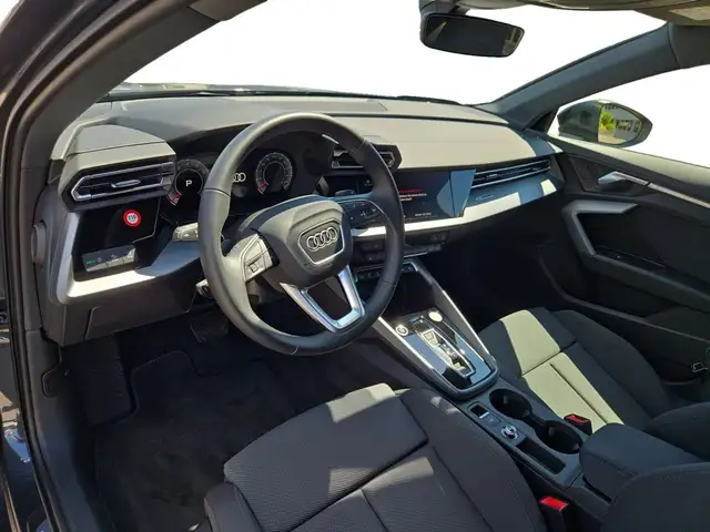 Audi A3 view 4