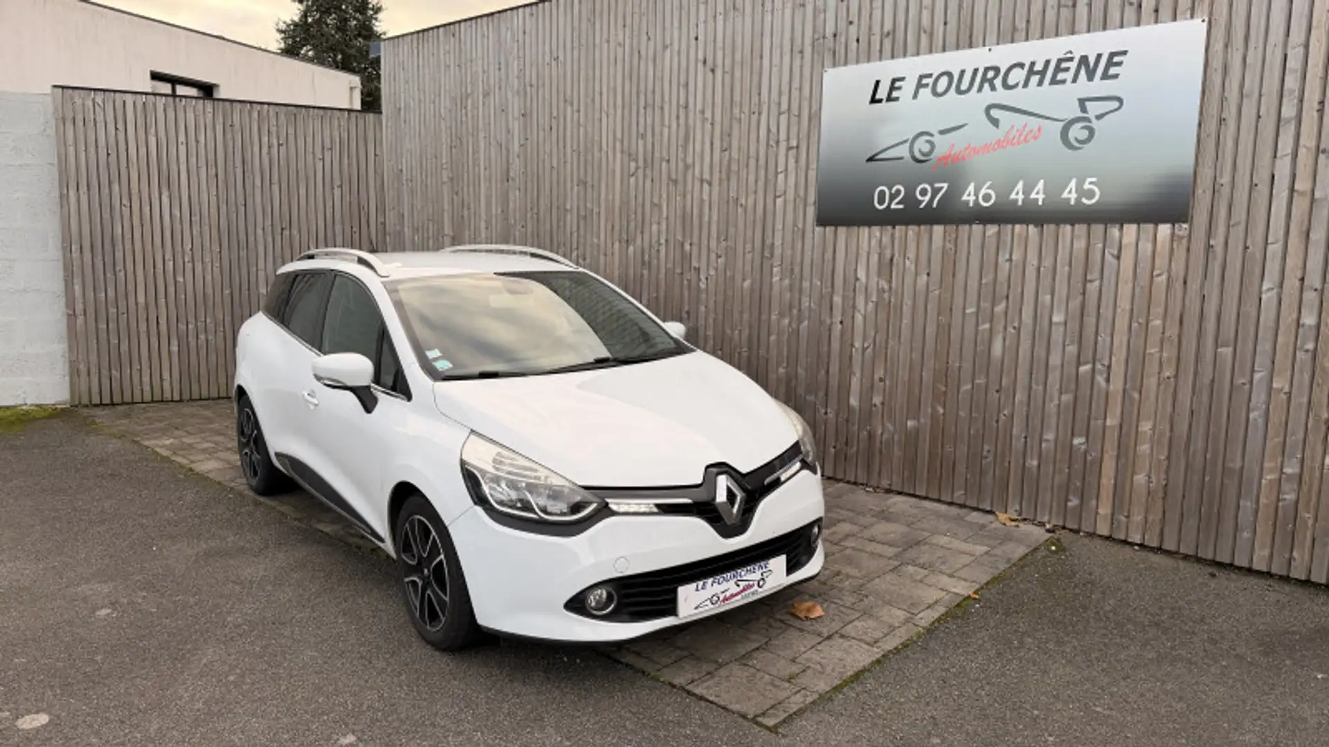 Renault Clio 1.5 DCI 90CH ENERGY INTENS ECO² 90G Blanc - 1