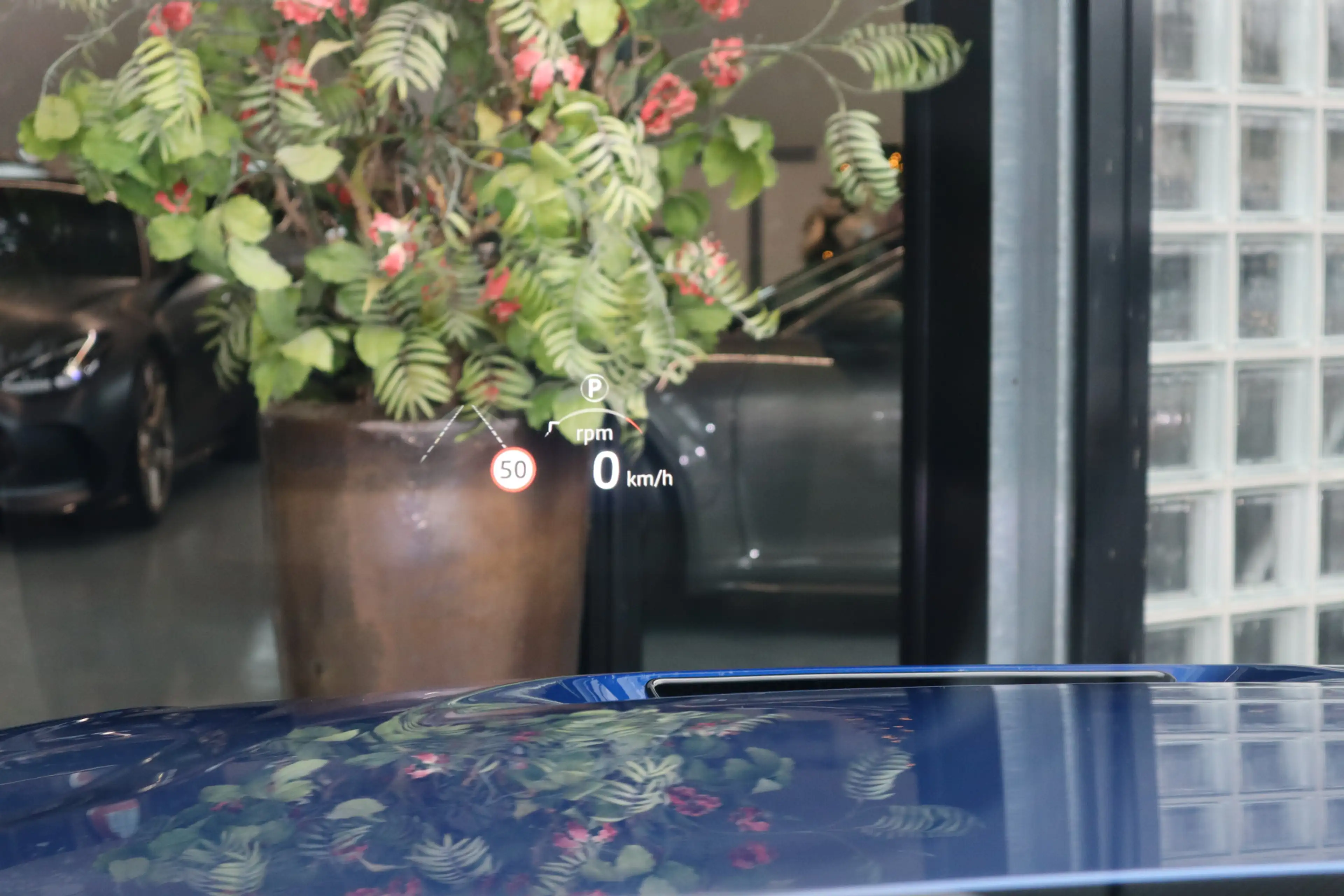 Land Rover Range Rover Sport P575 SVR | Carbon interieur, Meridian Audio, Adapt — photo 25