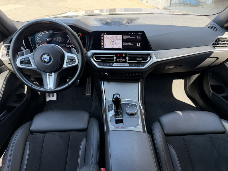 BMW 340 M340d xDrive Touring — photo 6