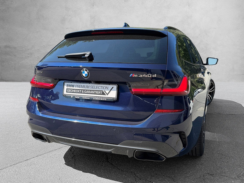 BMW 340 M340d xDrive Touring — photo 2
