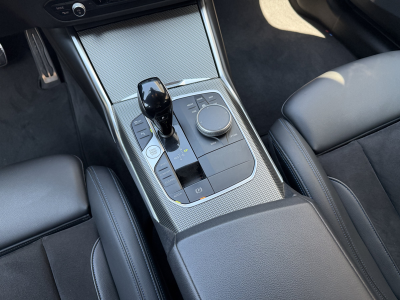 BMW 340 M340d xDrive Touring — photo 8