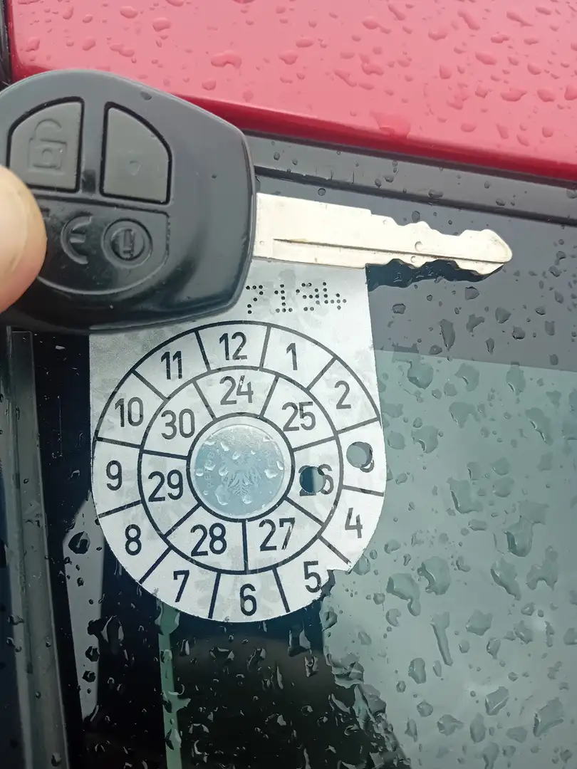 Suzuki Swift Export oder Händler - 1