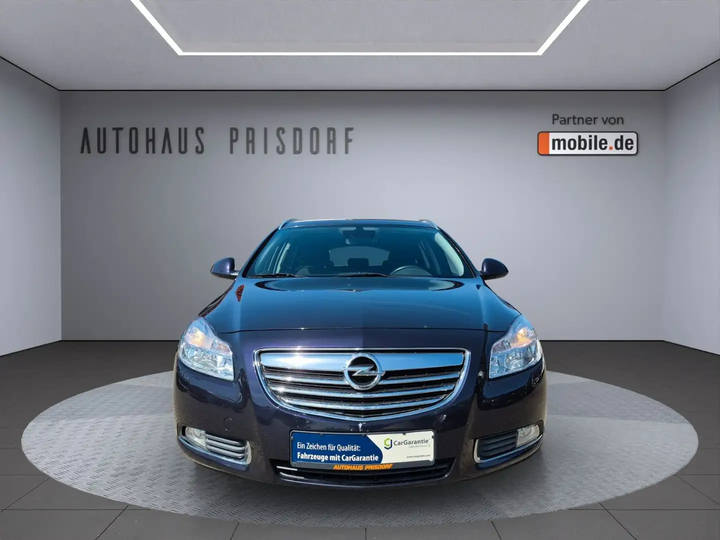 Opel Insignia A Sports Tourer Design Edition Modrá - 2