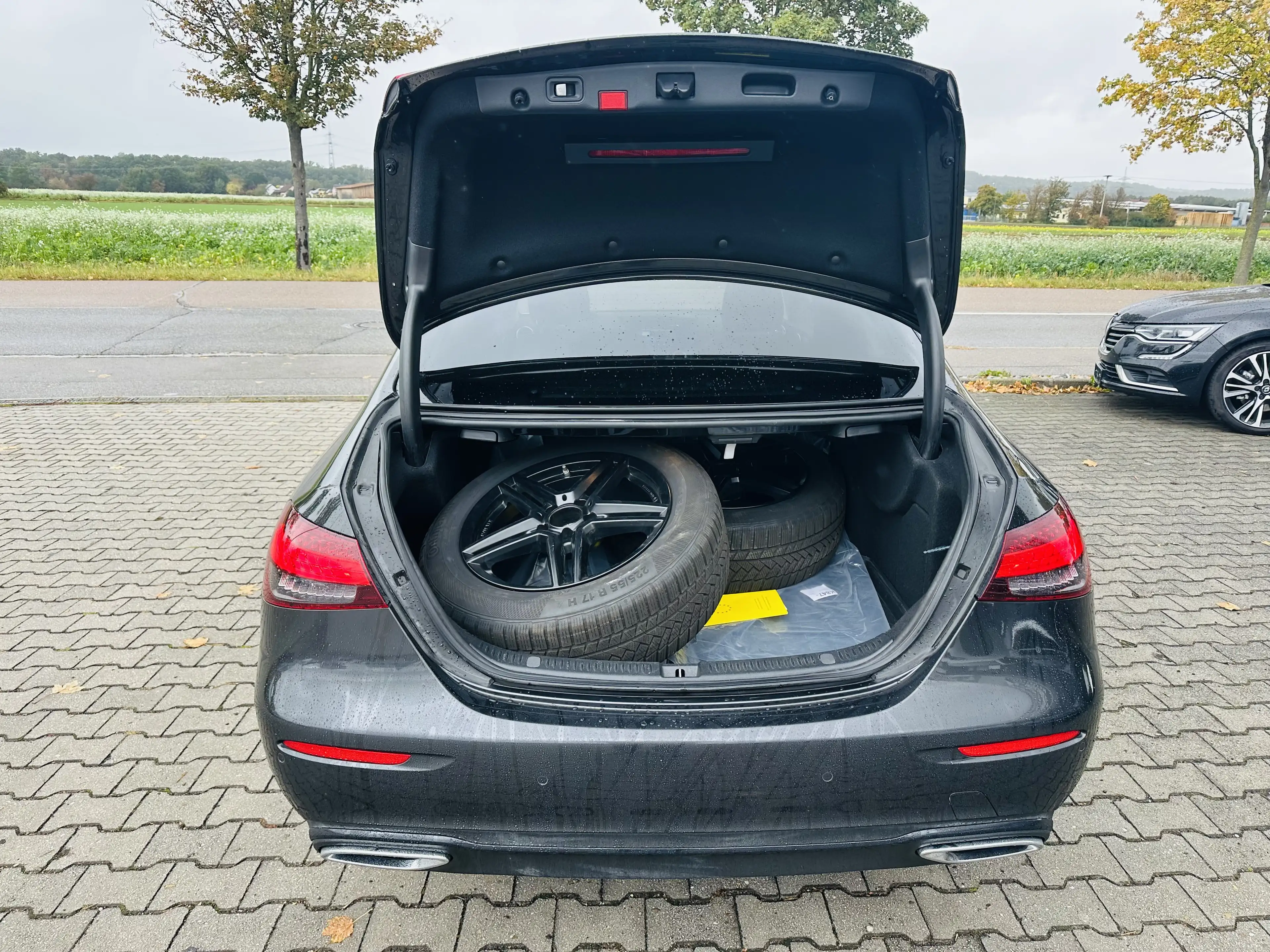 Mercedes-Benz E 220 E 220 d (213.004)Modifiziertes Modell — photo 17