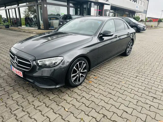 Mercedes-Benz E 220 E 220 d (213.004)Modifiziertes Modell