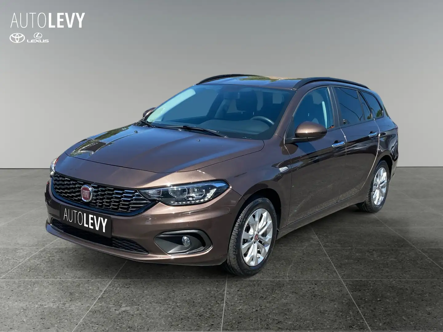 Fiat Tipo Kombi 1.4 T-Jet Easy LM PDC Barna - 2