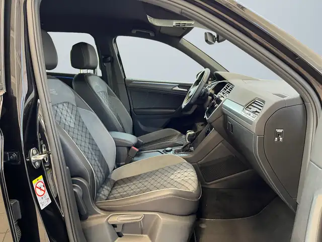 Volkswagen Tiguan view 10